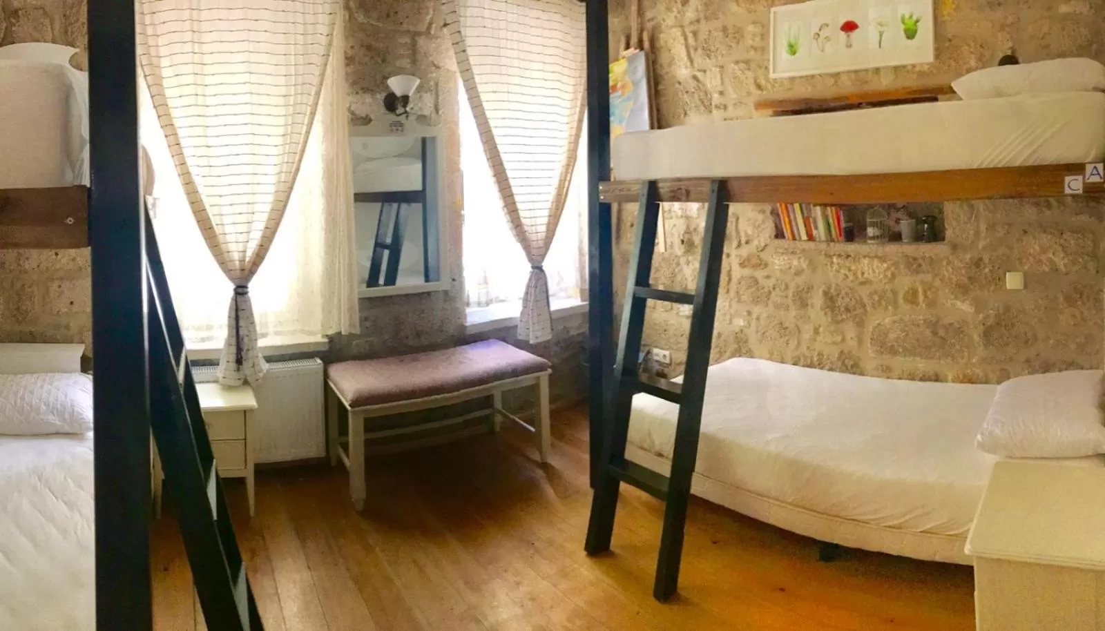 Bunk Bed in MaSaLa Otel