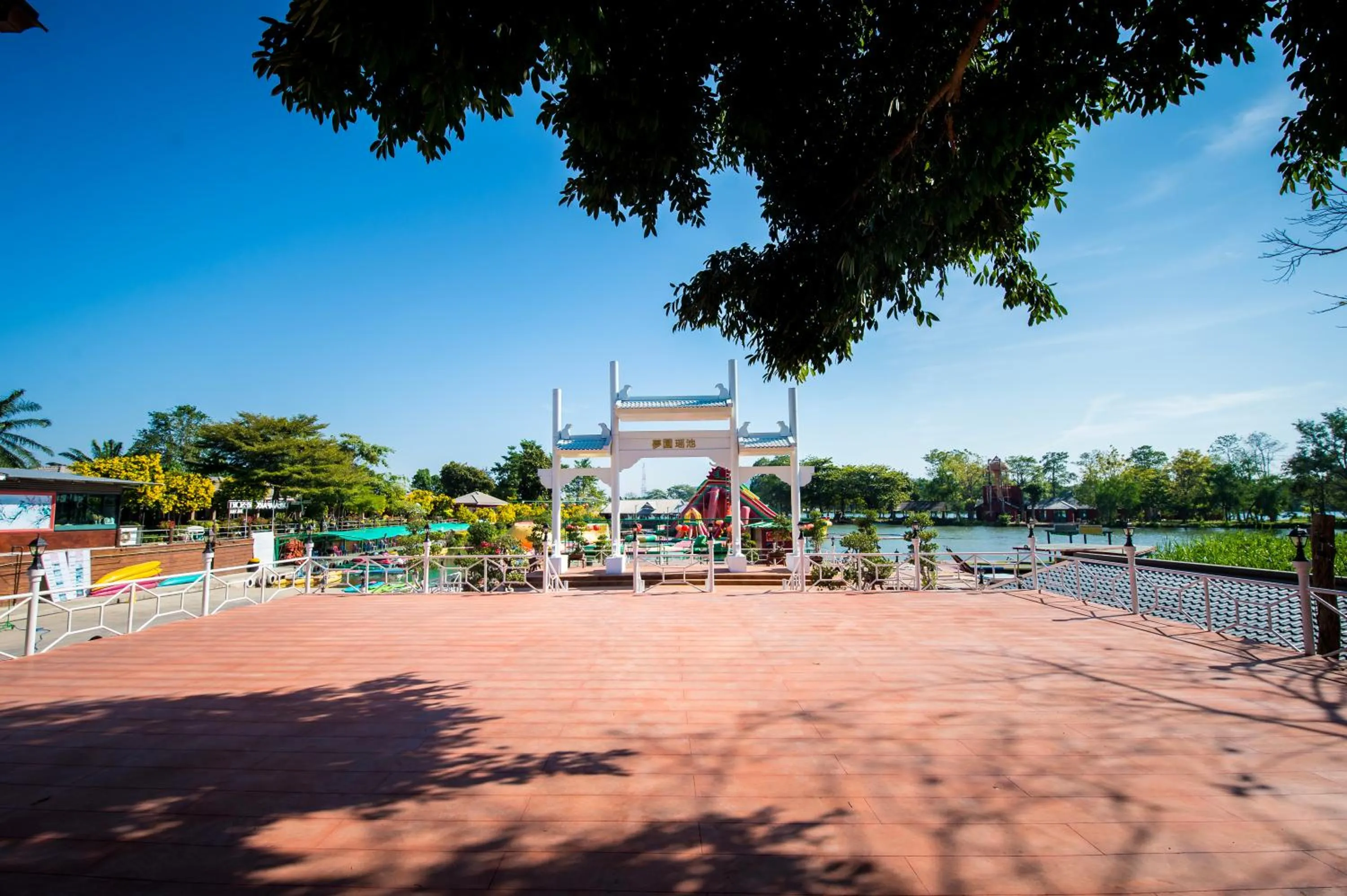 On site in Dreampark resort