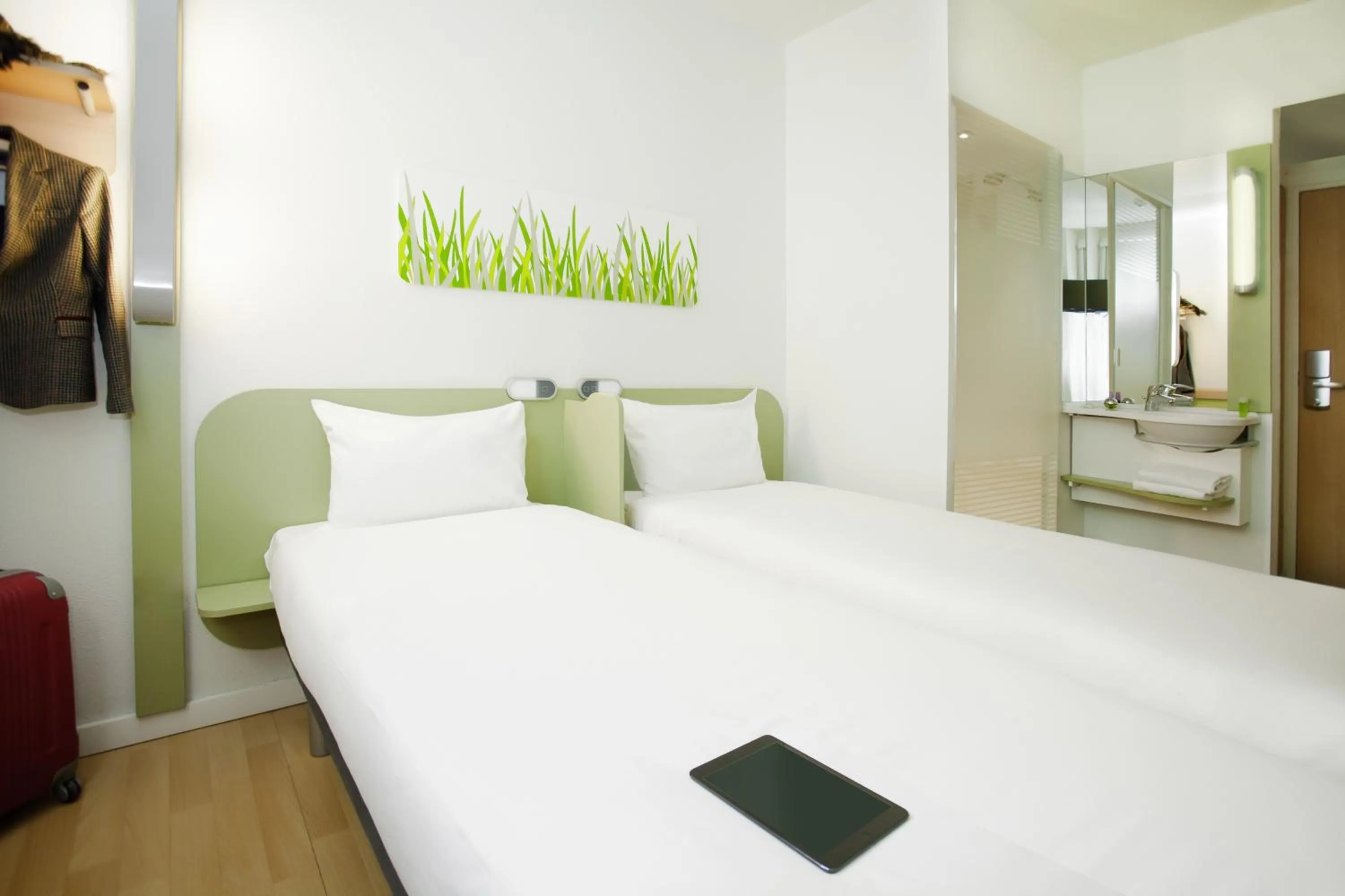 Photo of the whole room, Bed in Ibis Budget Madrid Centro Las Ventas