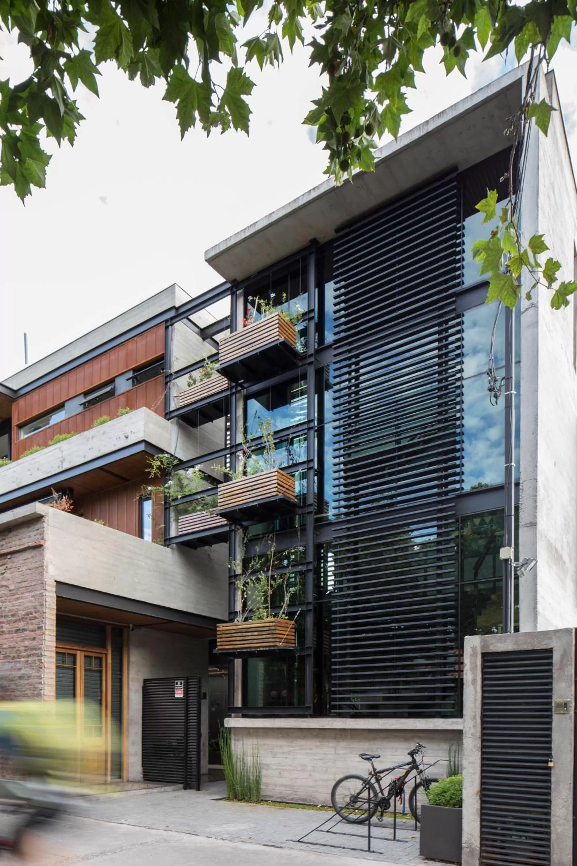 Facade/entrance, Property Building in Maison Italia 1029