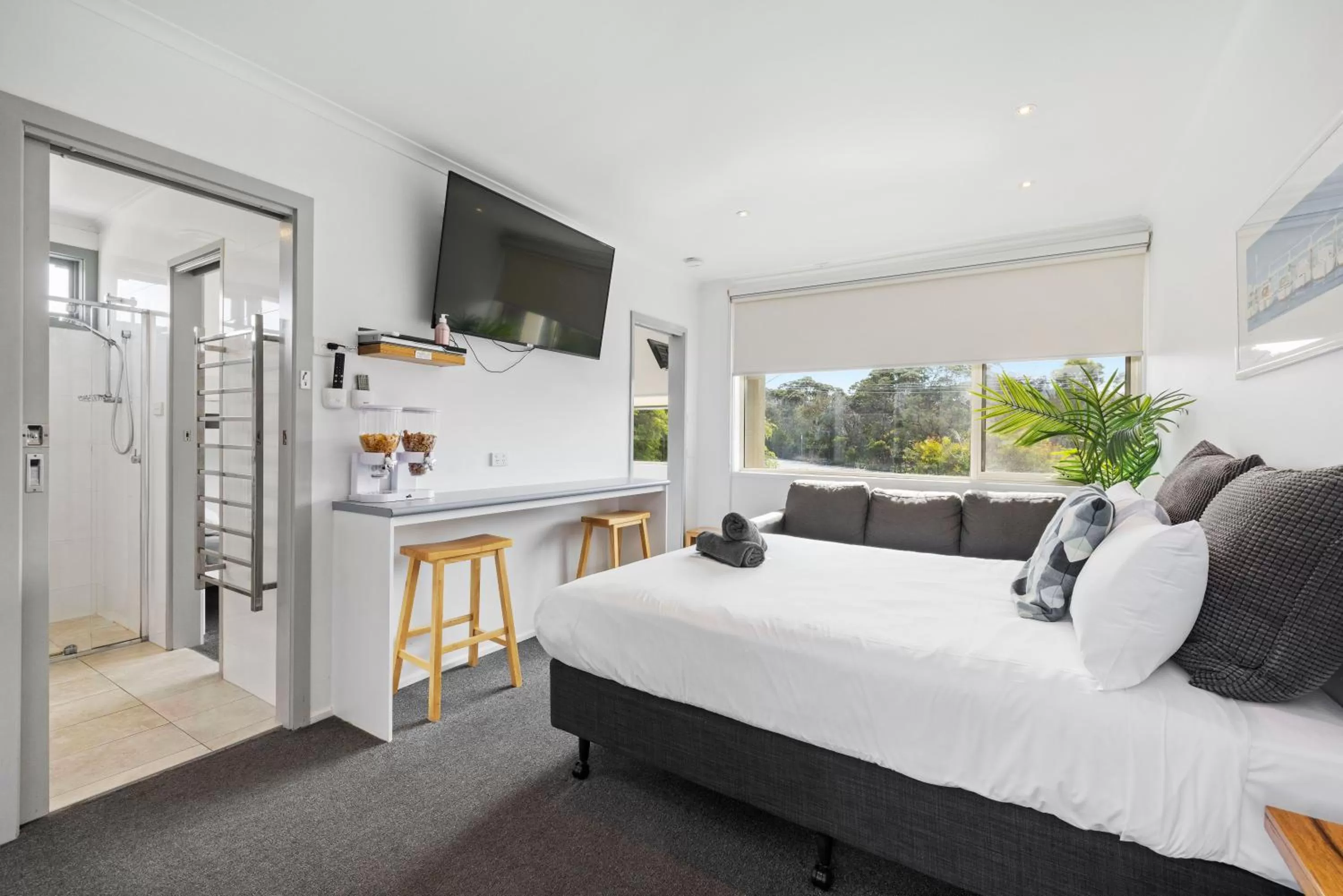 Bed in Moody's Motel