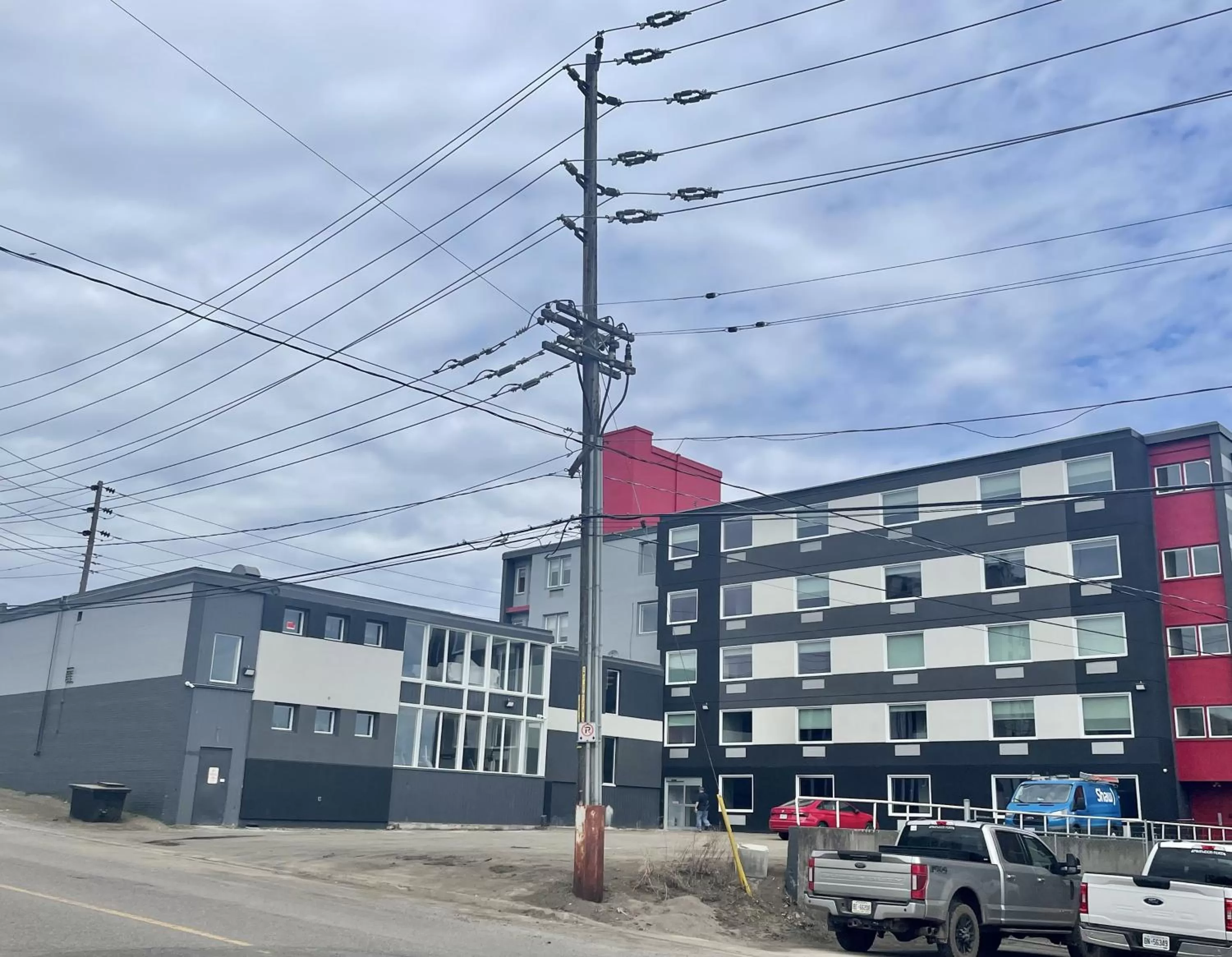 Property Building in Superior Shores Hotel Thunder Bay