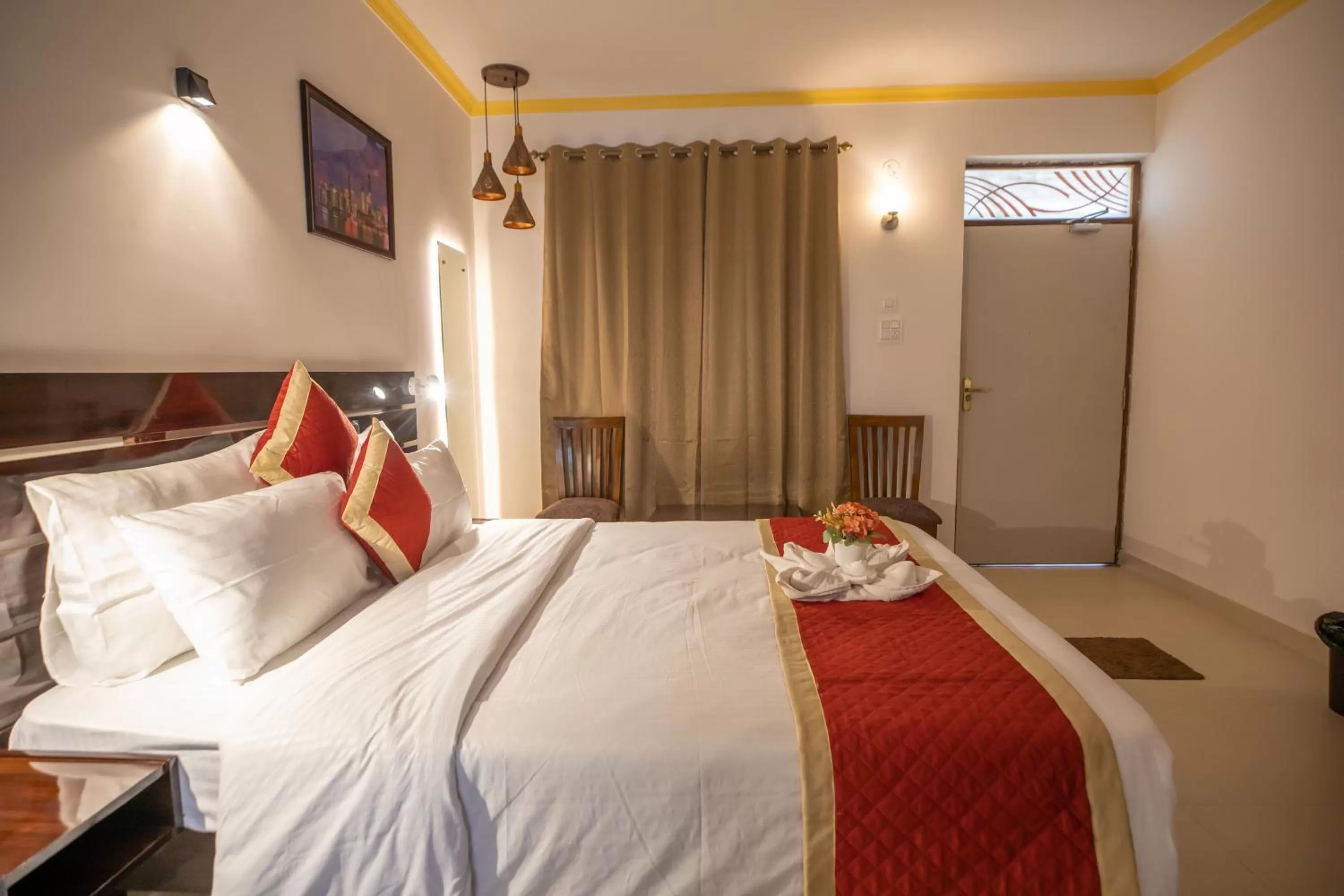 Bed in The Woodside Inn