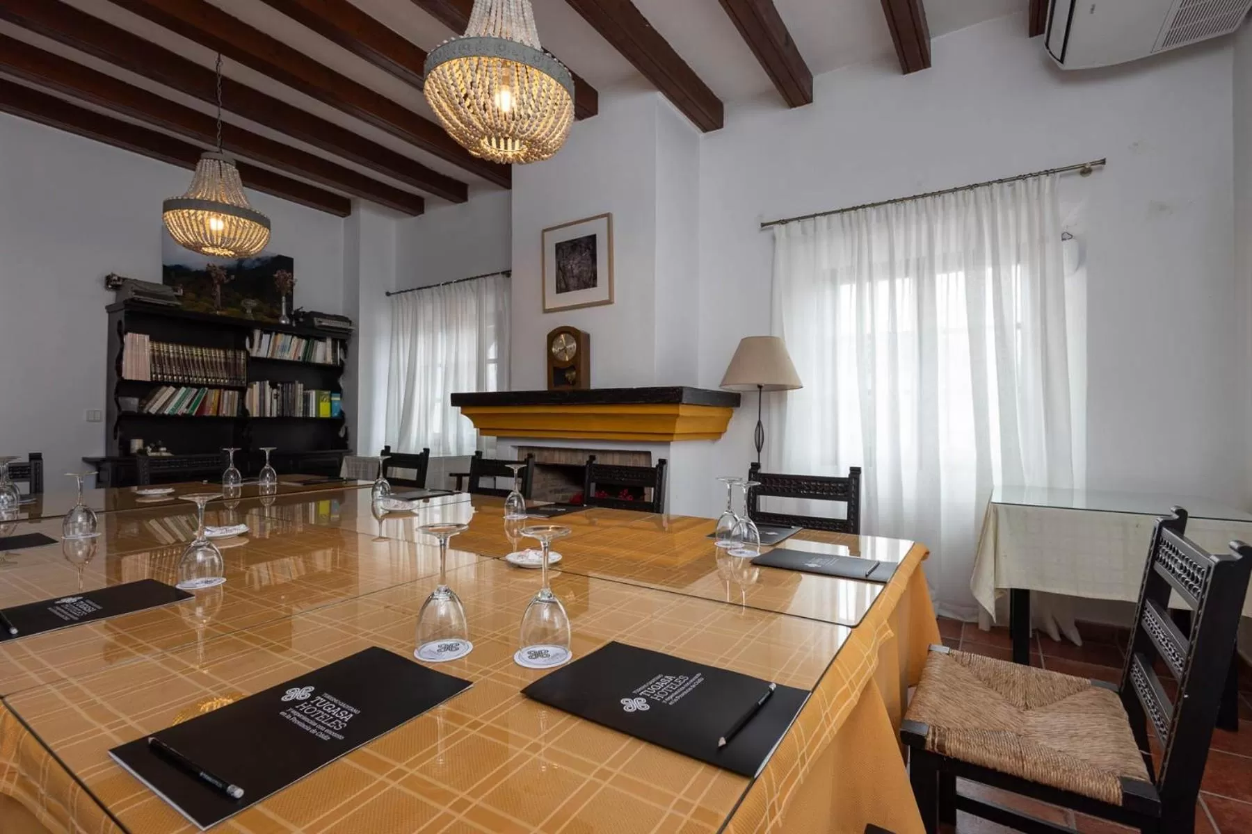 Meeting/conference room in Hotel Tugasa Las Truchas