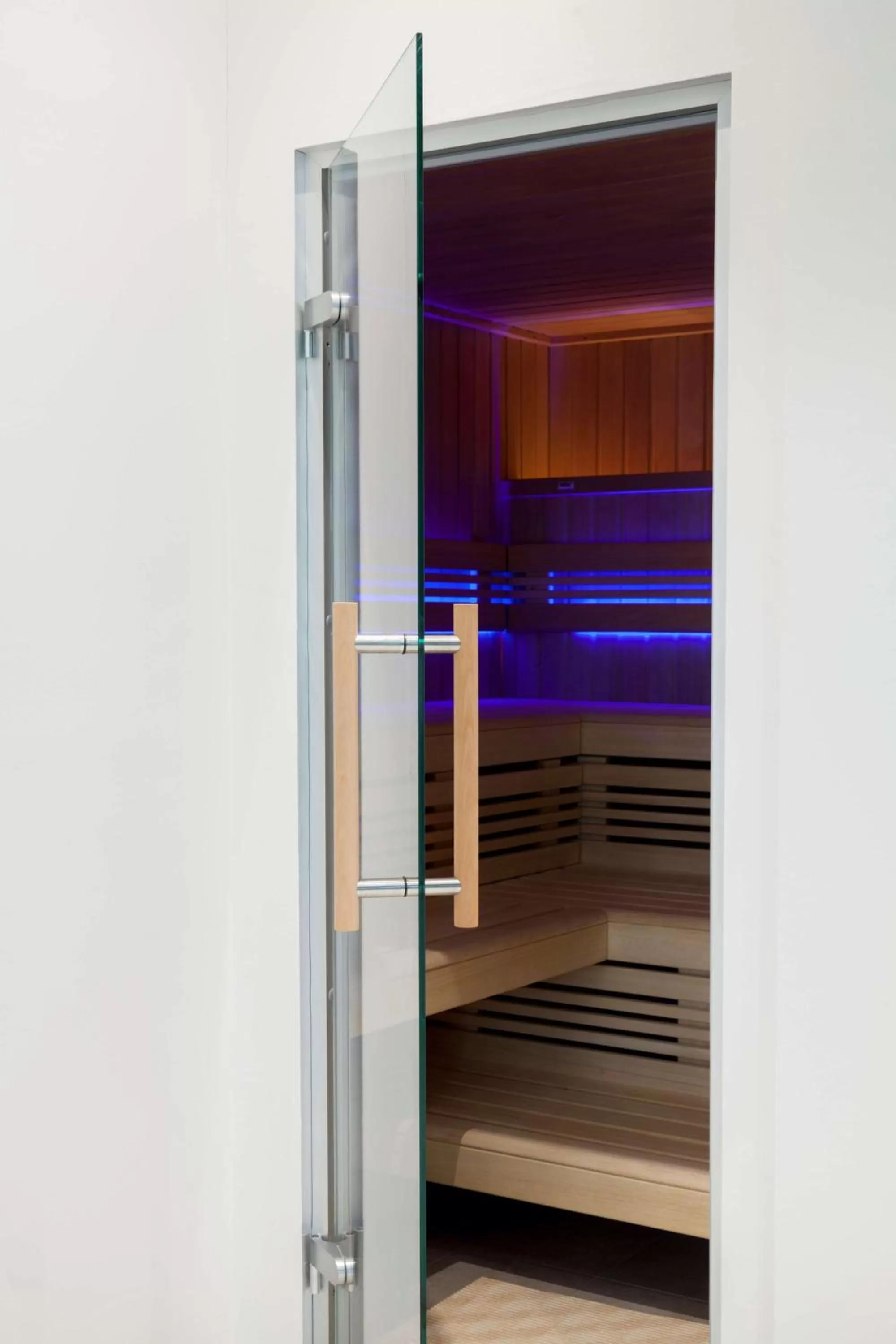 Spa and wellness centre/facilities in Radisson Blu Hotel, Mannheim