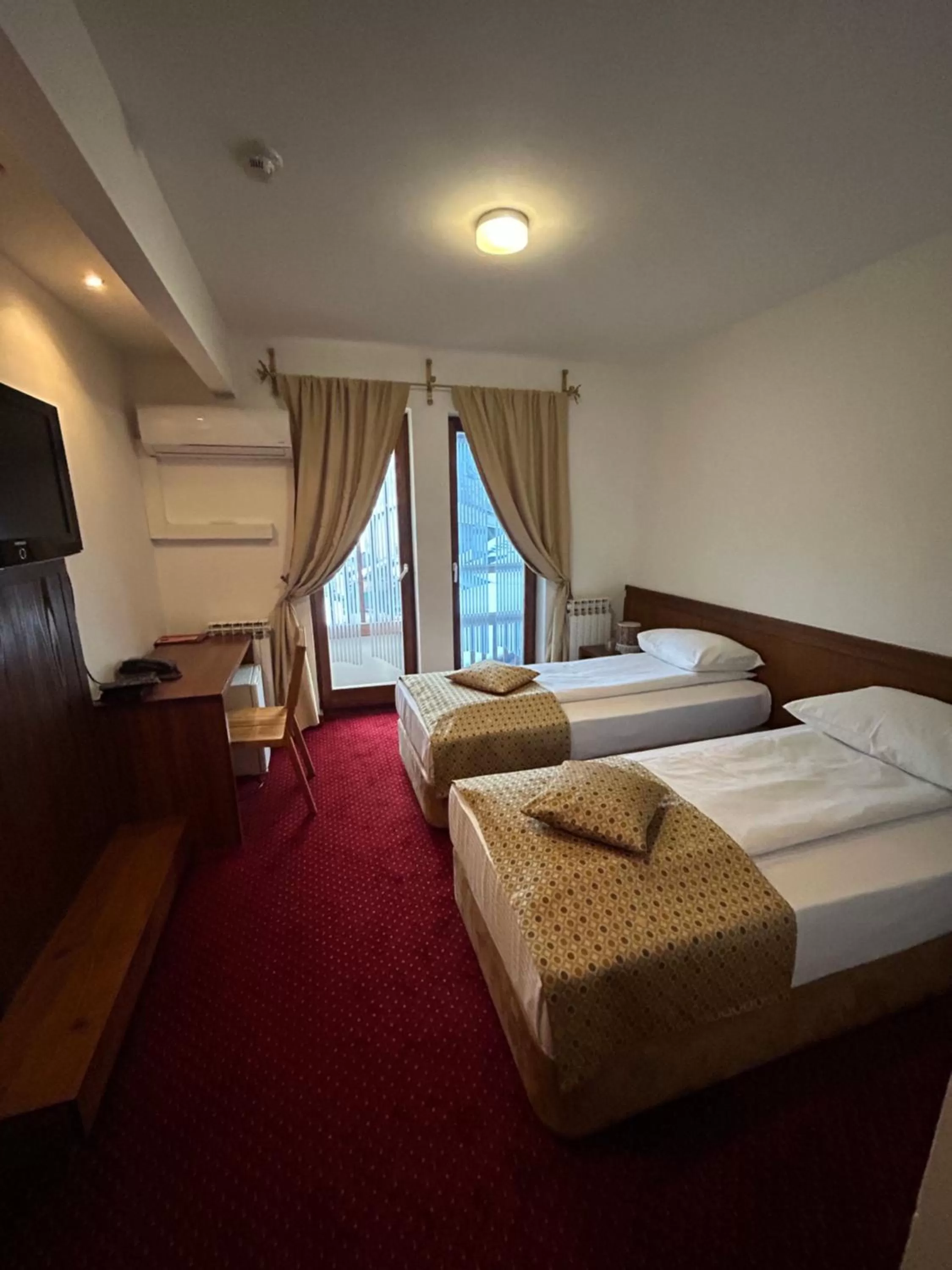 Bedroom in Garni Hotel Konak