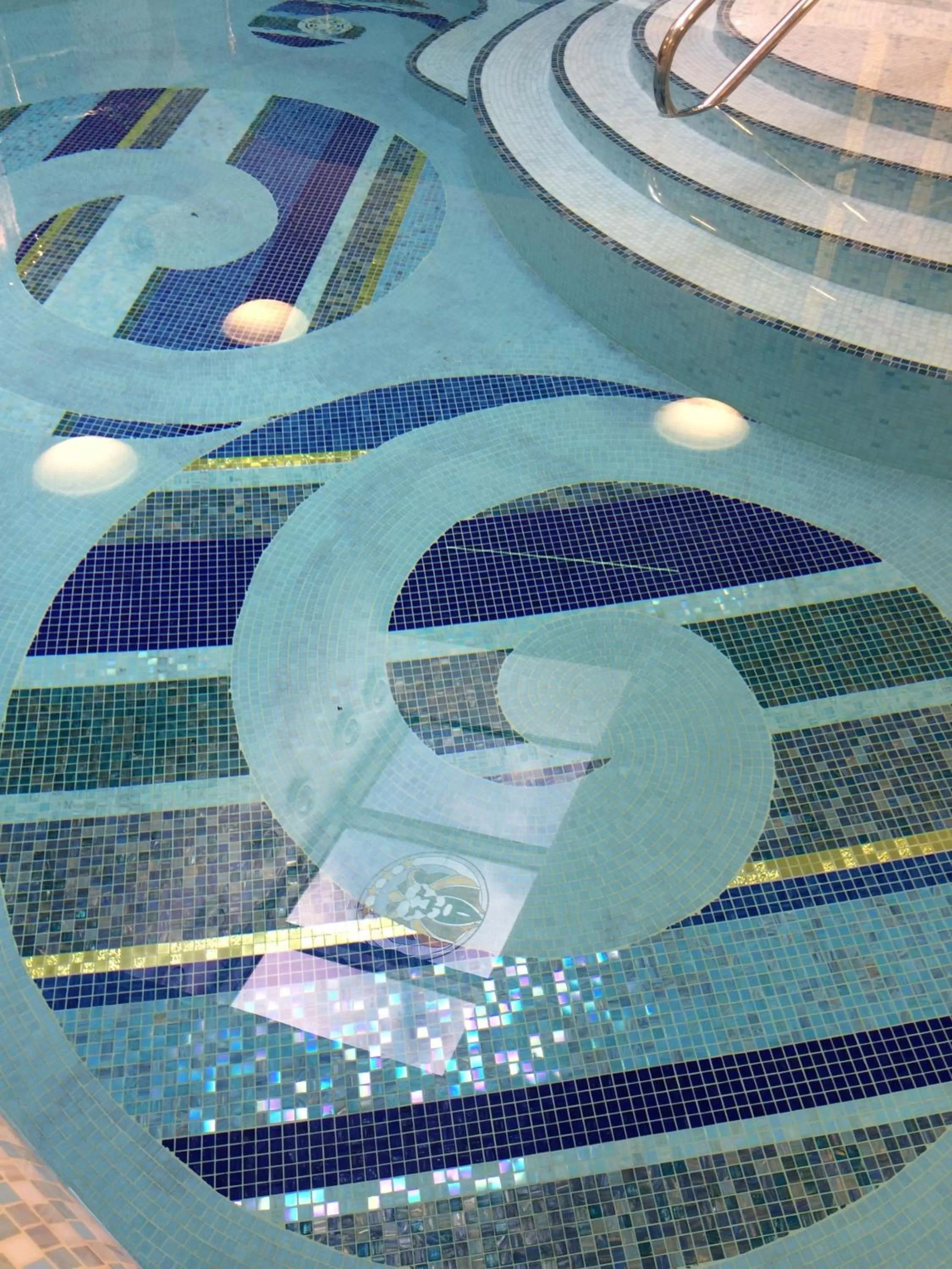 Swimming pool in WELLNESS HOTEL LÖWE