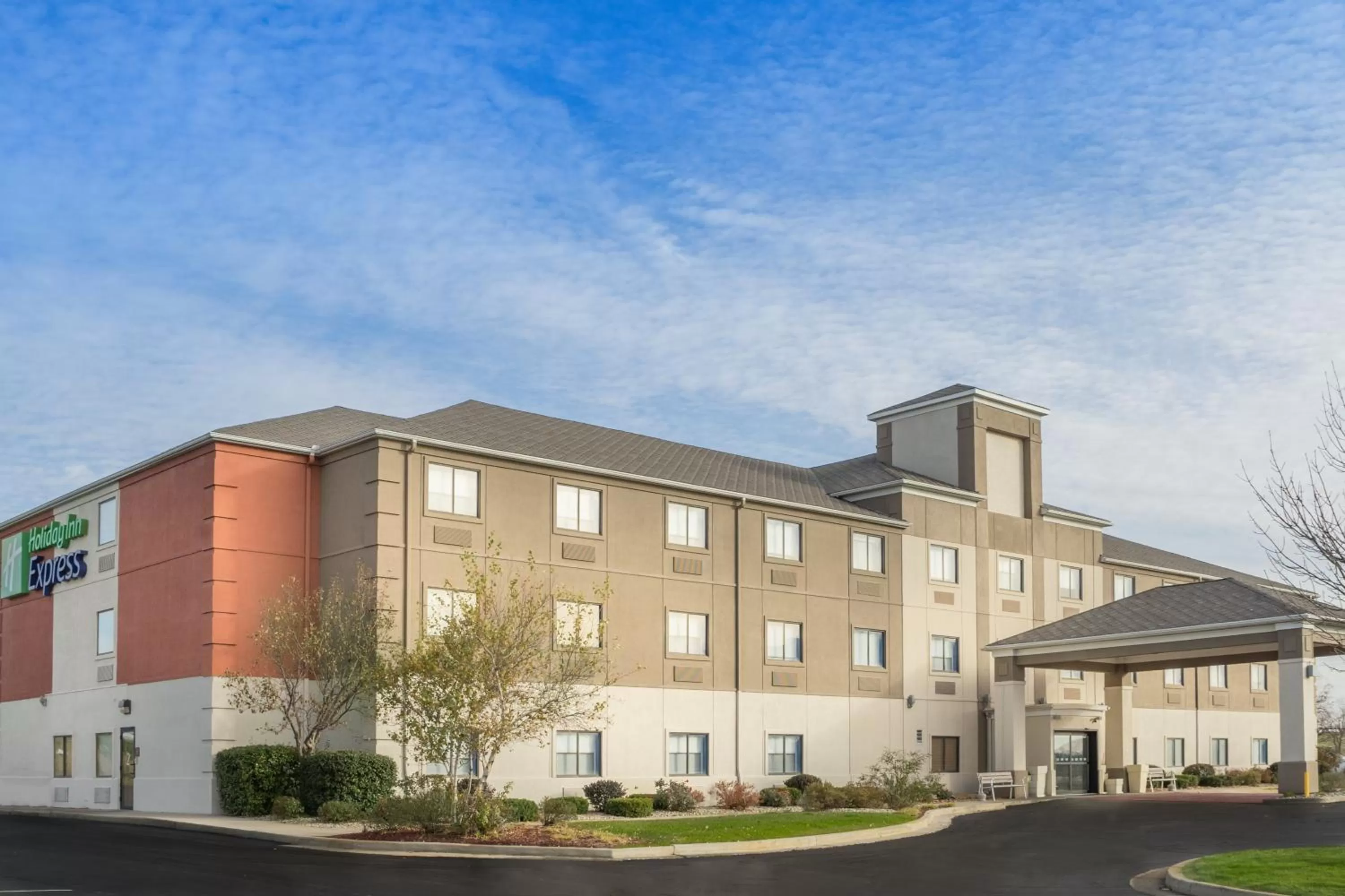 Property building in Holiday Inn Express Hotel Howe / Sturgis by IHG