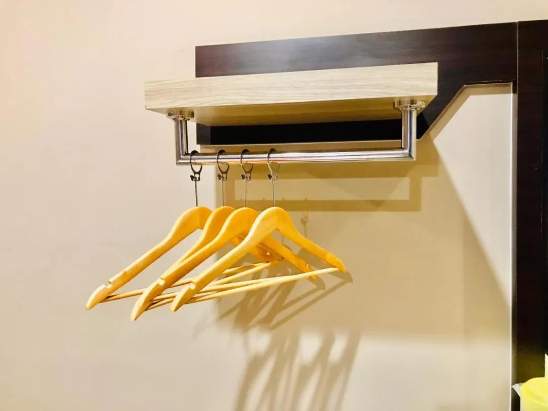 Bed in Highway Times Inn Hotel