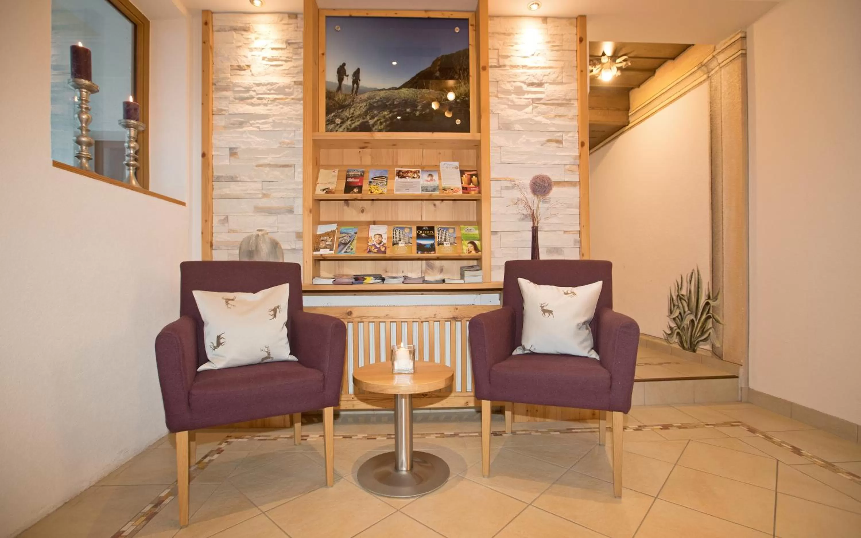 Lobby or reception in Hotel Garni Landhaus Platzer