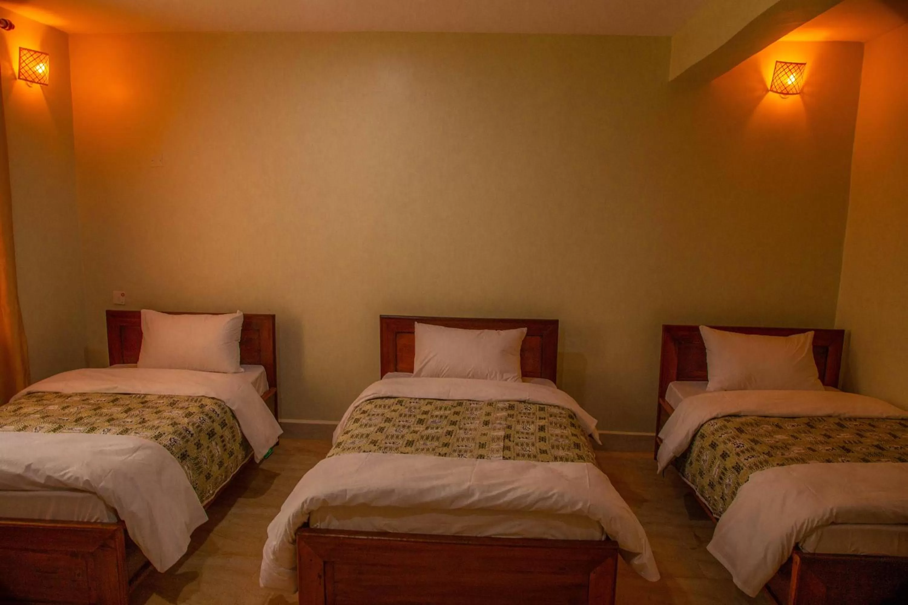 Bedroom, Bed in Dual Mountain View Lodge