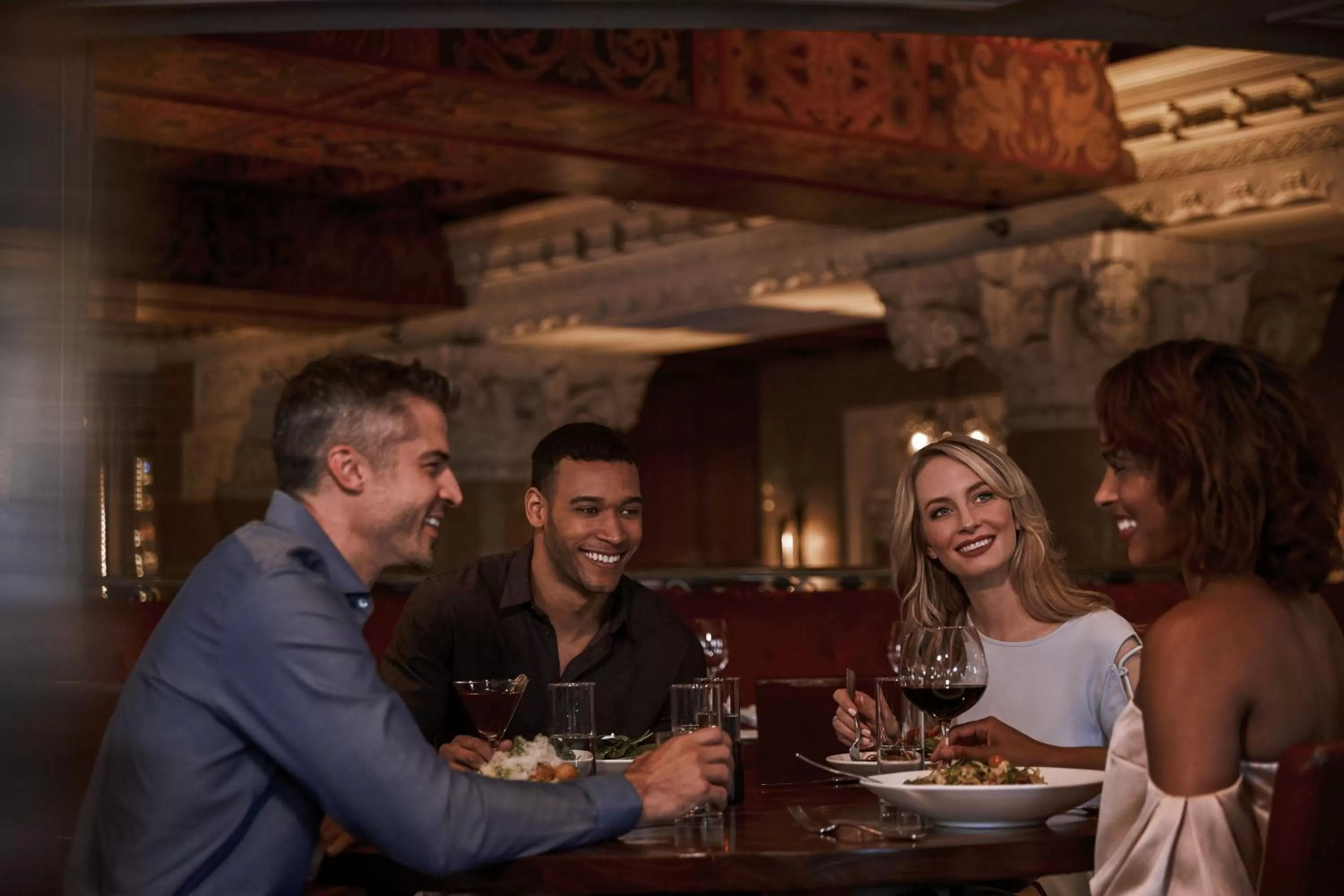 Restaurant/places to eat in InterContinental Chicago Magnificent Mile by IHG