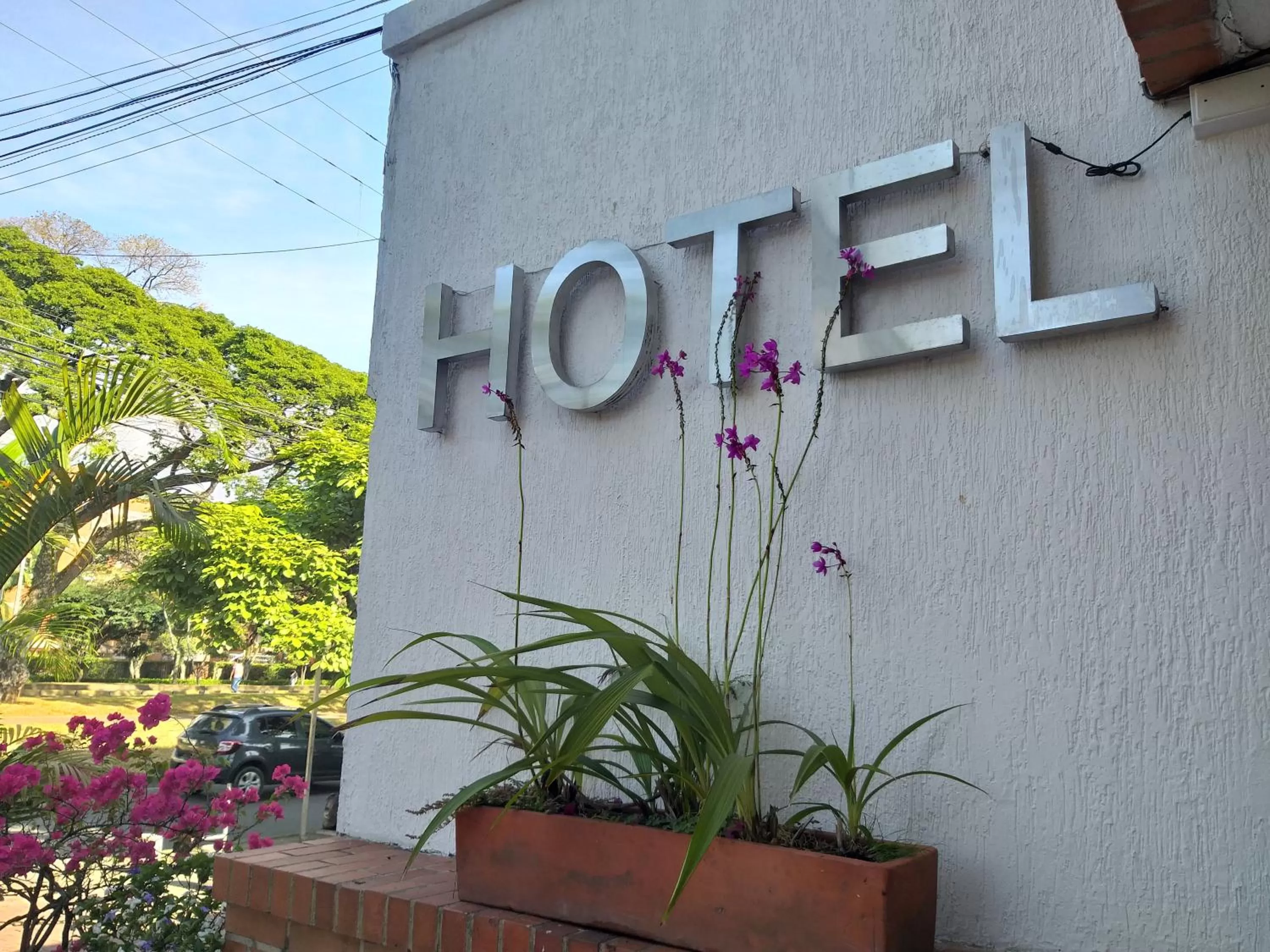 Facade/entrance, Property Building in Pampalinda Hotel