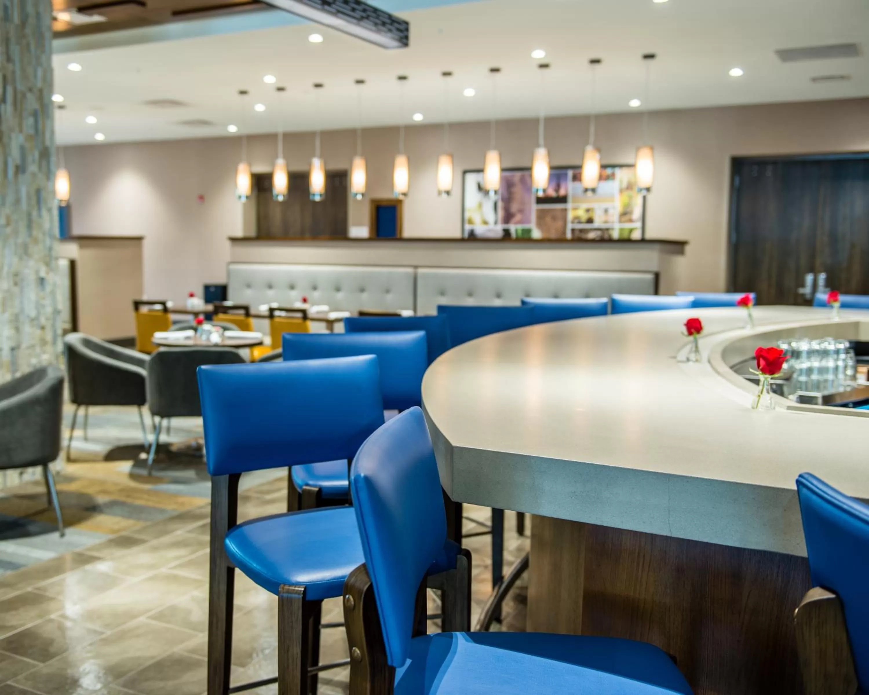 Lounge or bar in Cambria Hotel McAllen Convention Center