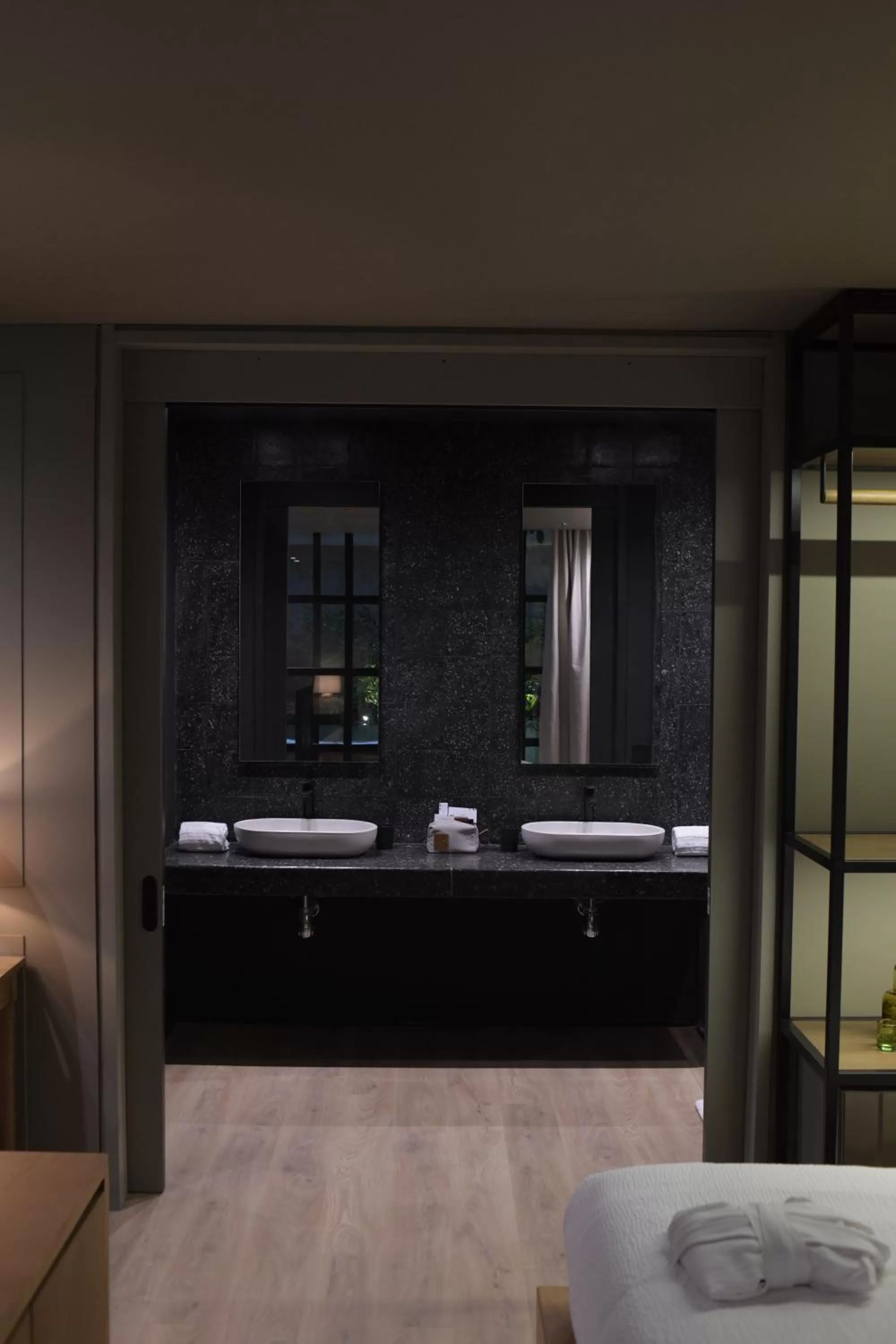 Bathroom, Bed in Hotel Coco