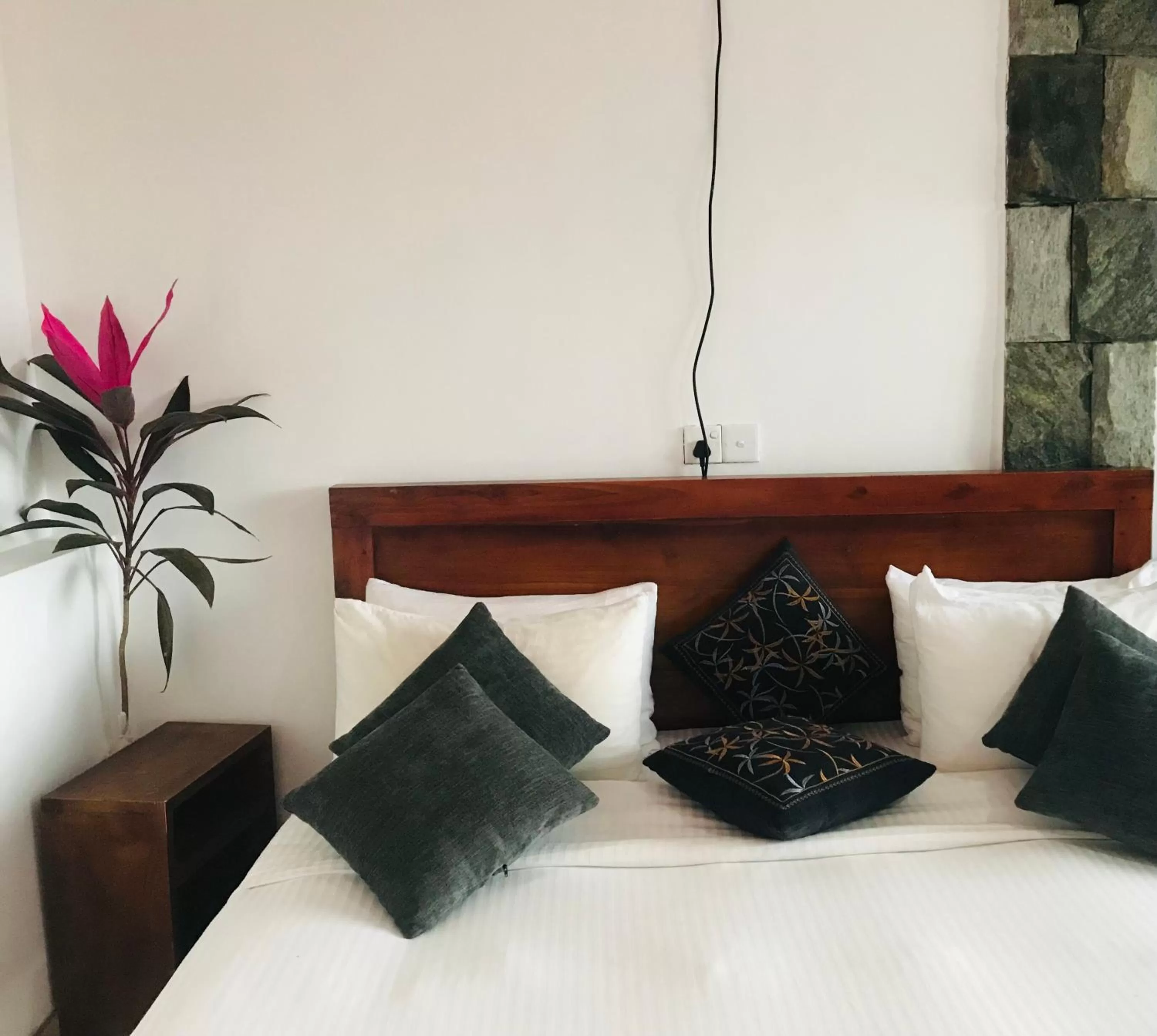 Bed in Ella HIDE VIEW