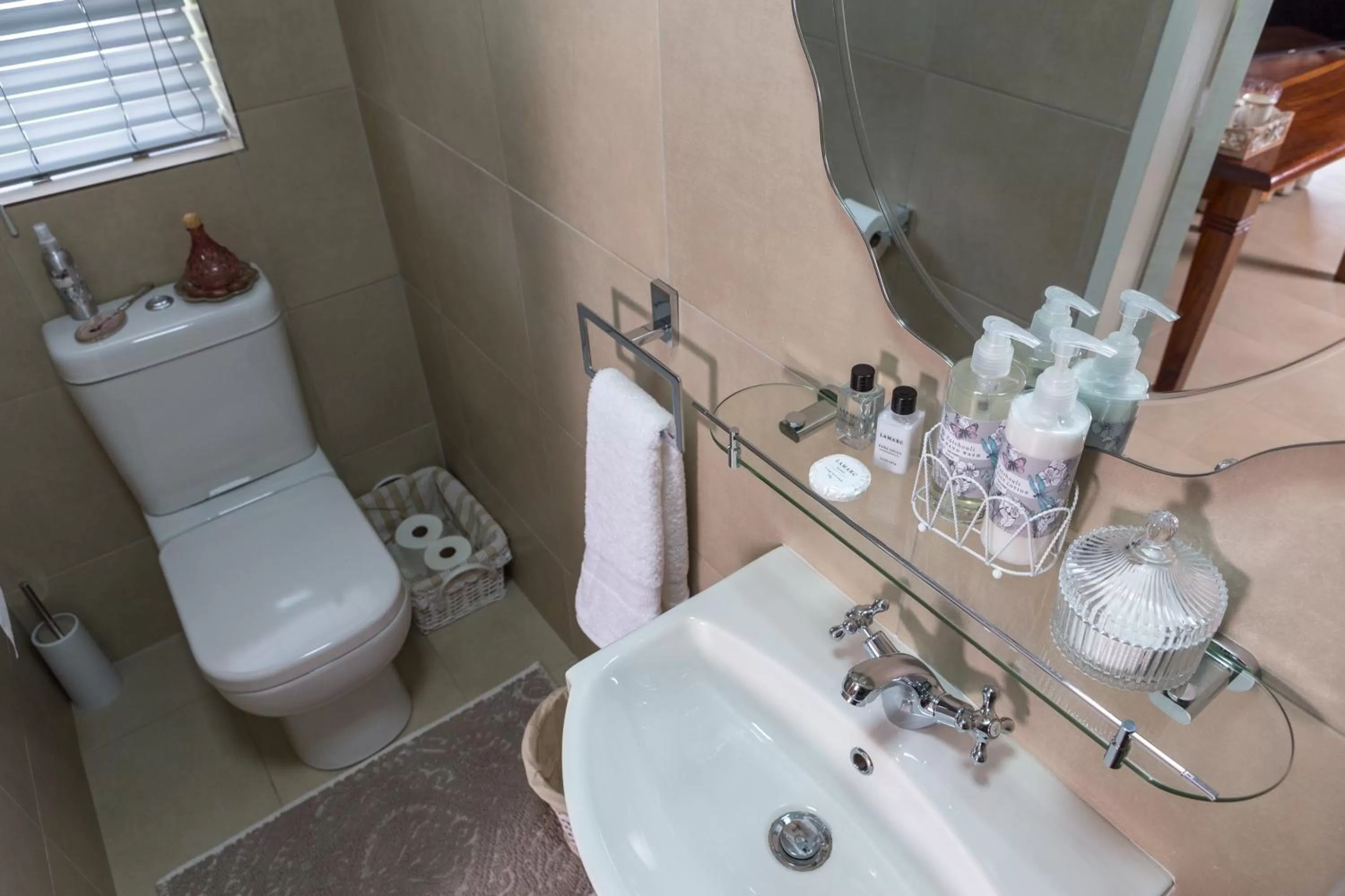 Shower, Bathroom in La Vida Luka - Luxury Guesthouse