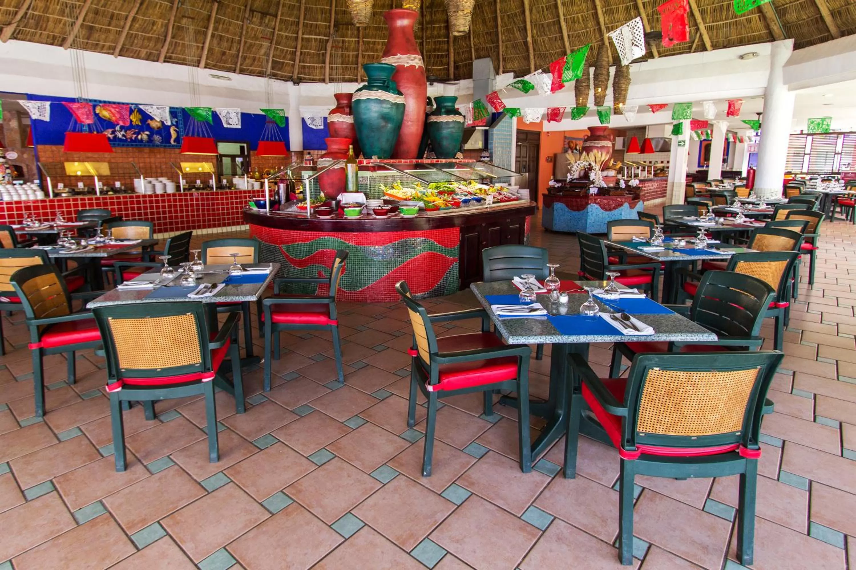 Restaurant/places to eat in Grand Decameron Complex Bucerias, A Trademark All-Inclusive Resort