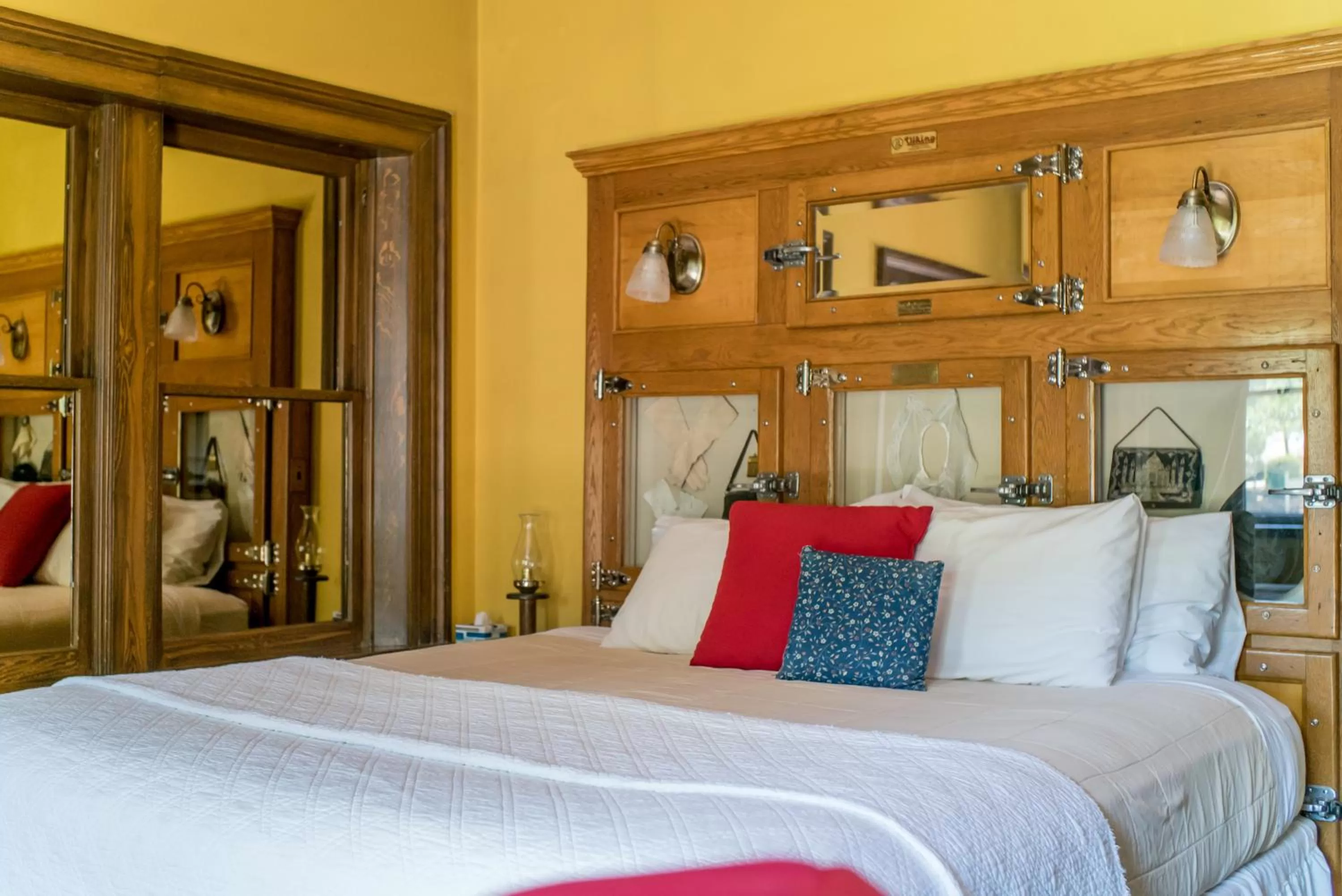 Decorative detail, Bed in The Mulberry Inn -An Historic Bed and Breakfast