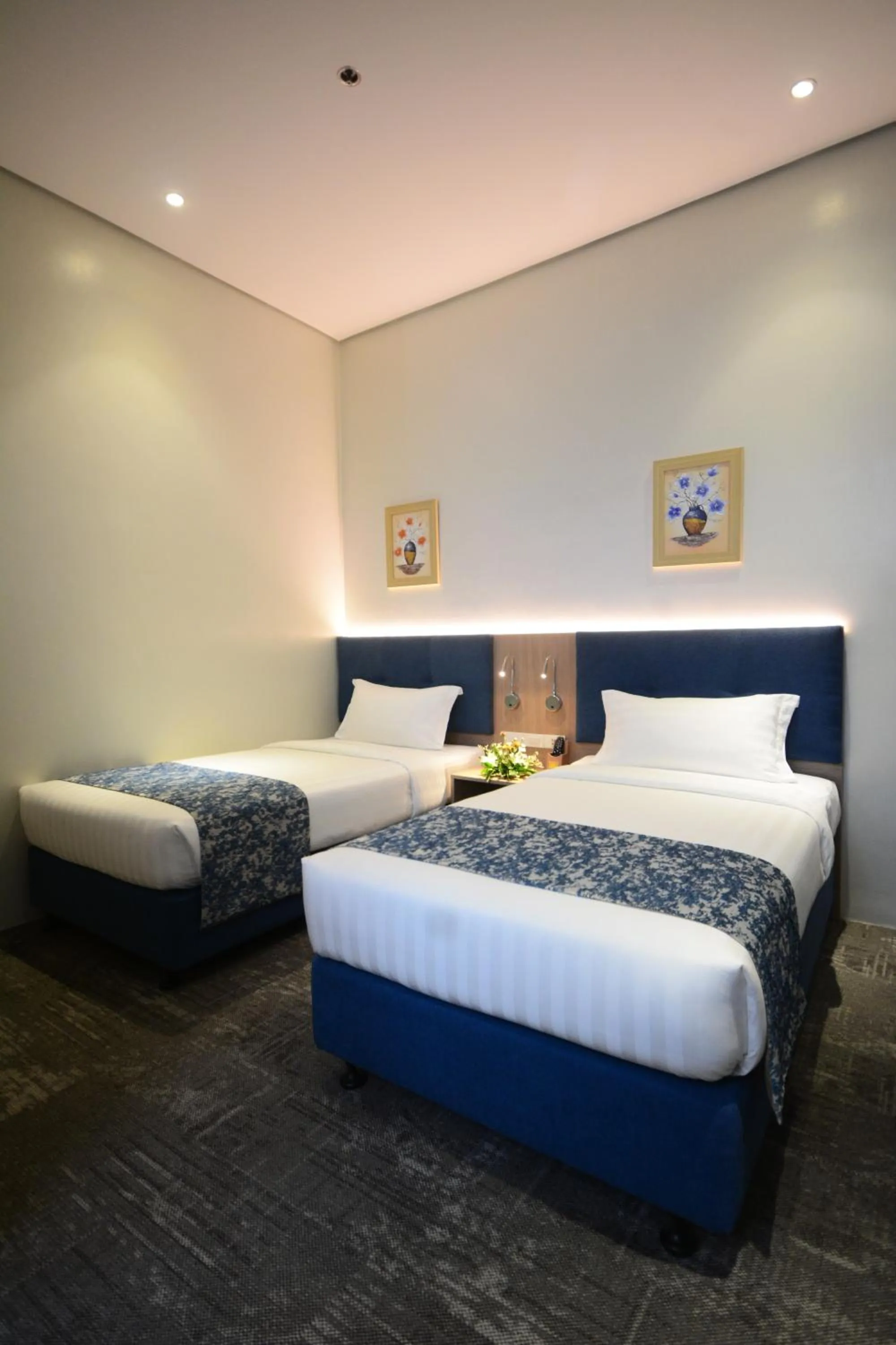 Bed in Blue Lotus Hotel
