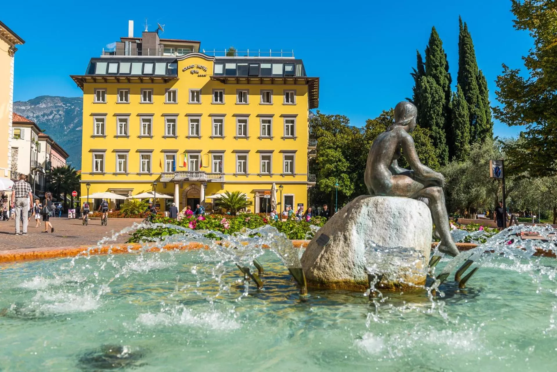 Facade/entrance in Grand Hotel Riva