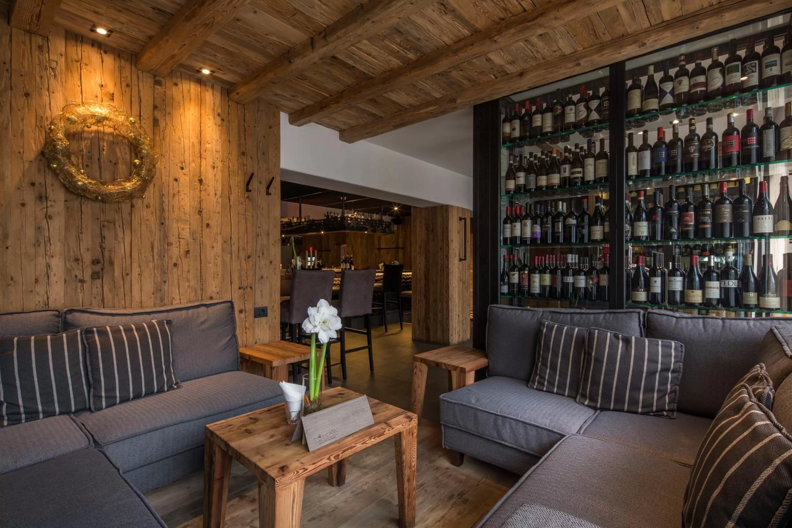 Lounge or bar in Hotel Marmolada