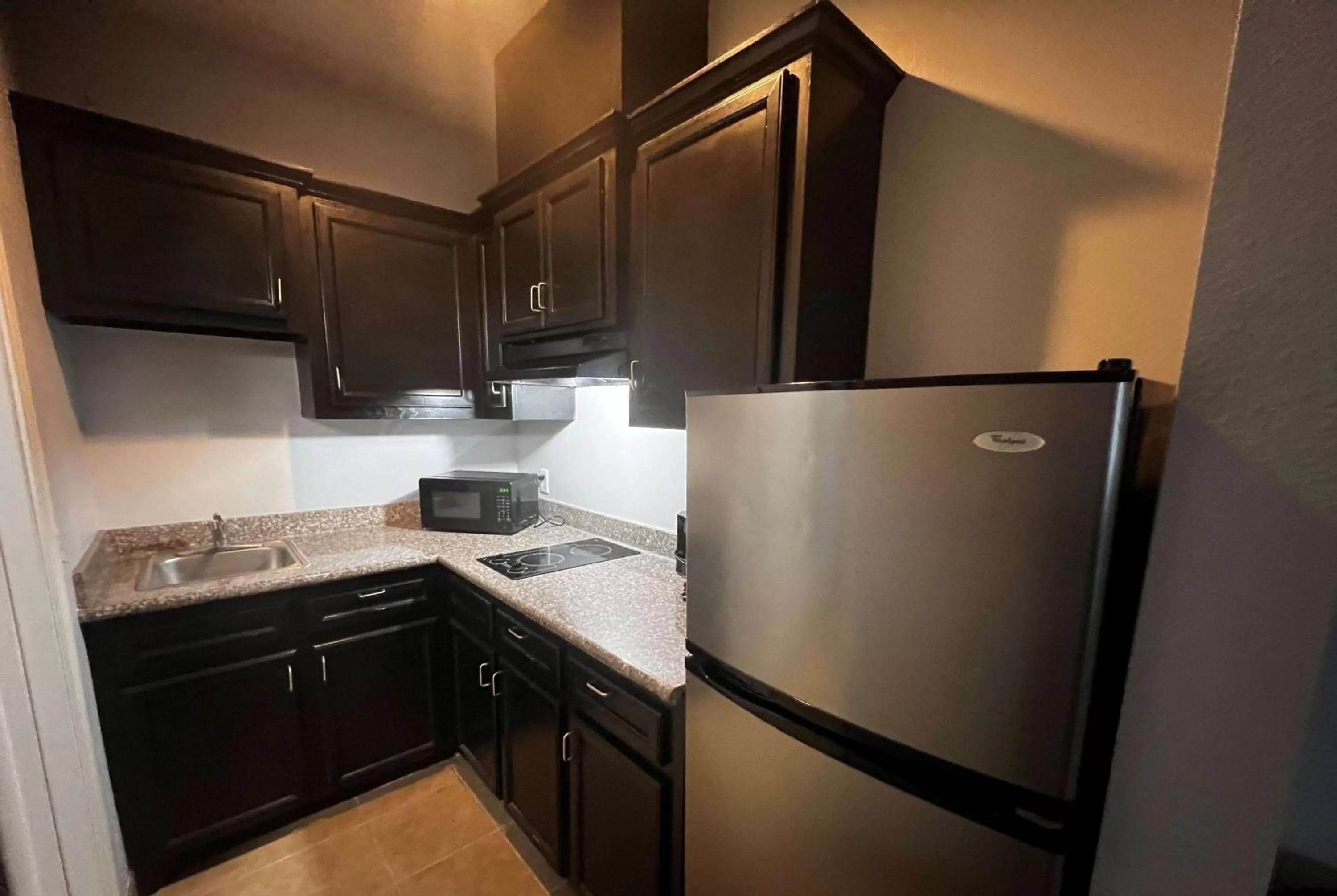 Photo of the whole room in Super 8 by Wyndham Houston North I-45