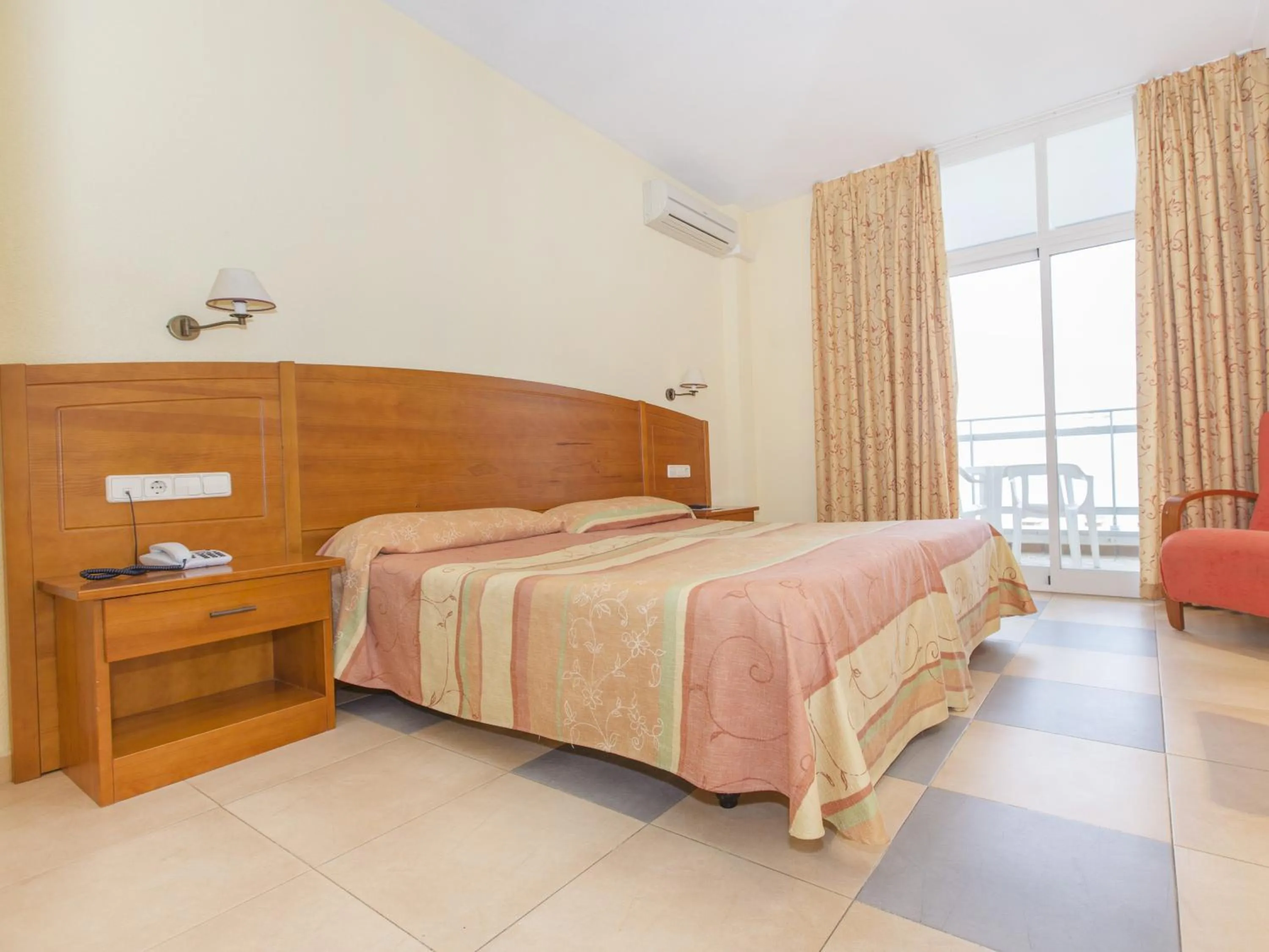 Bed in Hotel Tres Anclas