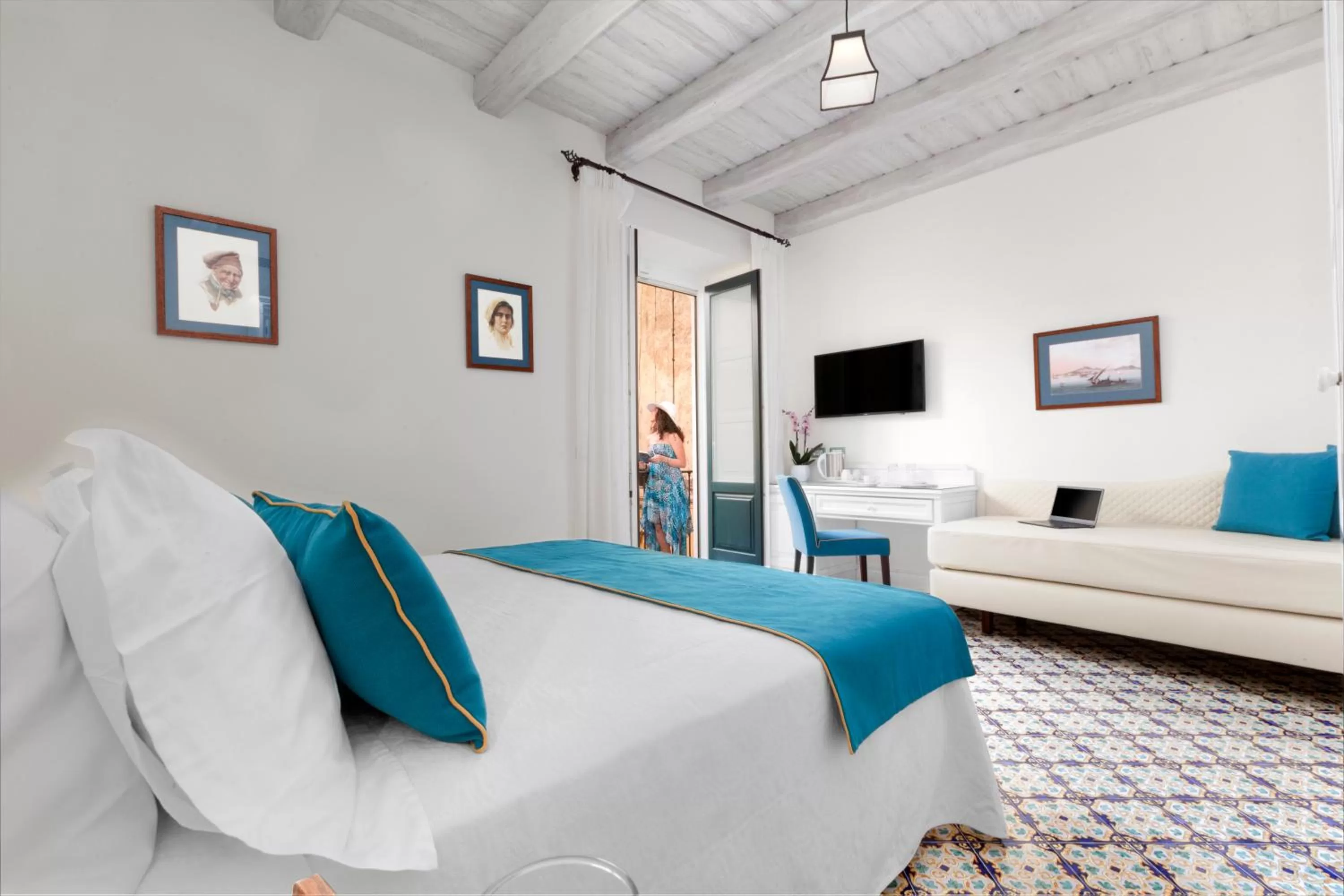 Balcony/Terrace, Bed in Palazzo delle Grazie