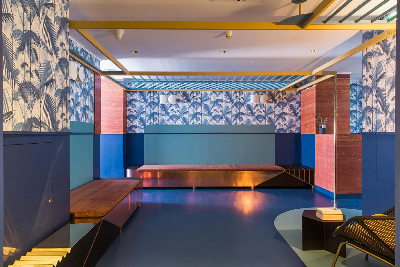 Lobby or reception in Hôtel les Cigales