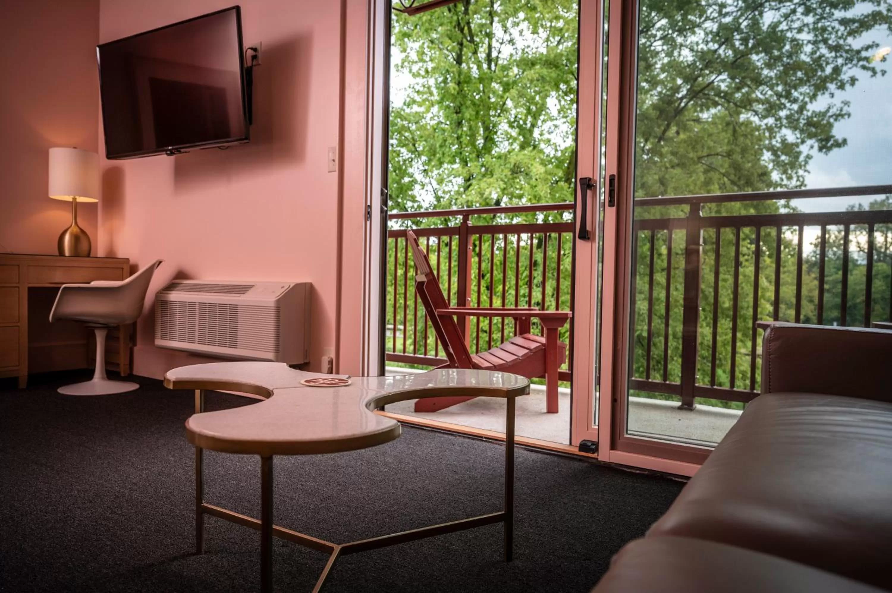 Photo of the whole room in Hotel Broad Ripple