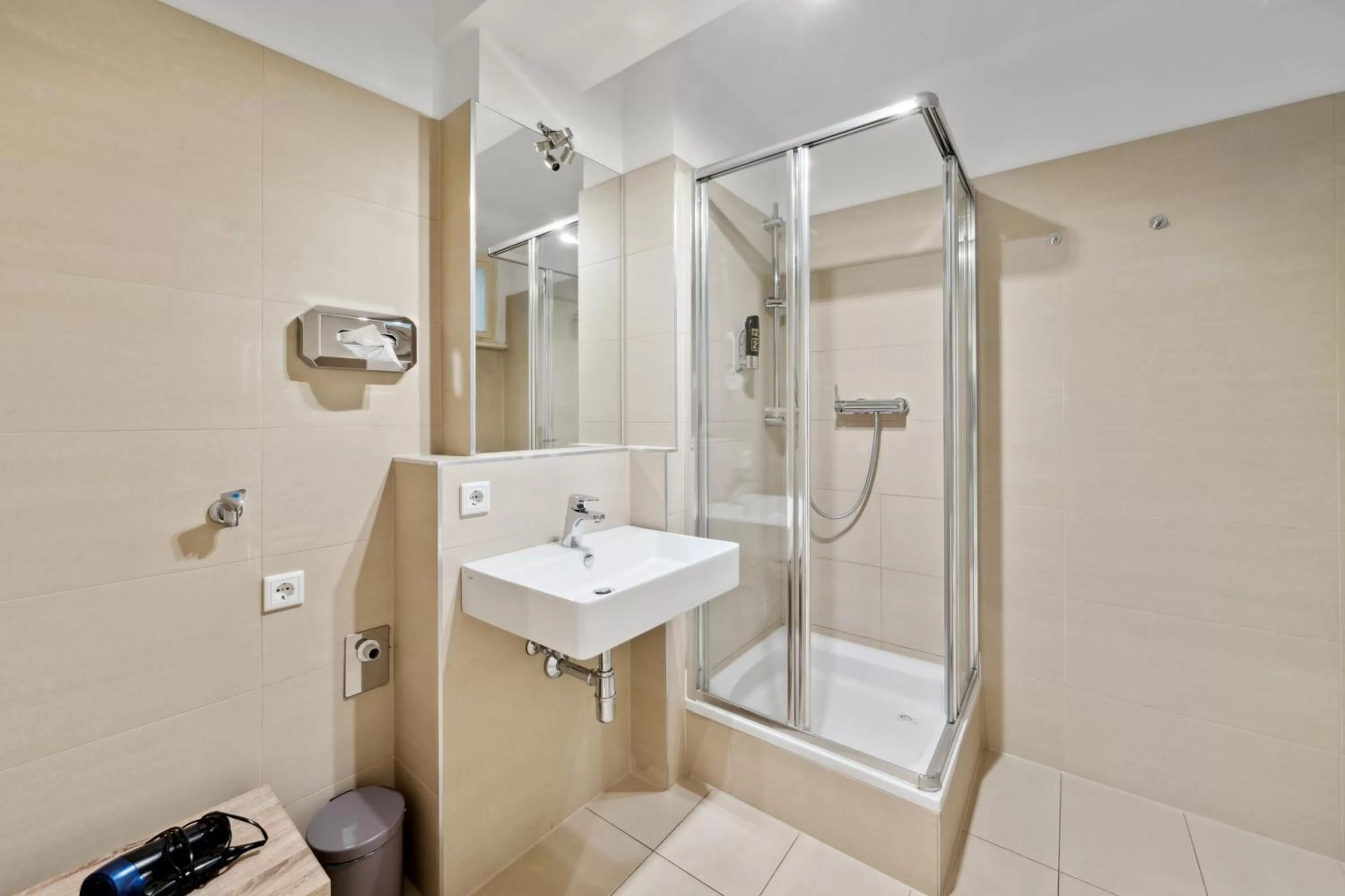 Shower, Bathroom in Florian's apartments in Mariahilf Vienna