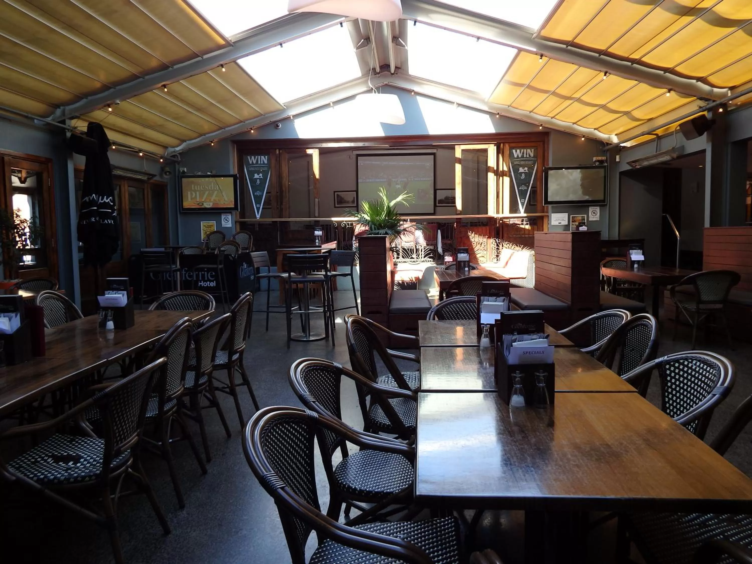 Restaurant/places to eat in The Glenferrie Hotel Hawthorn