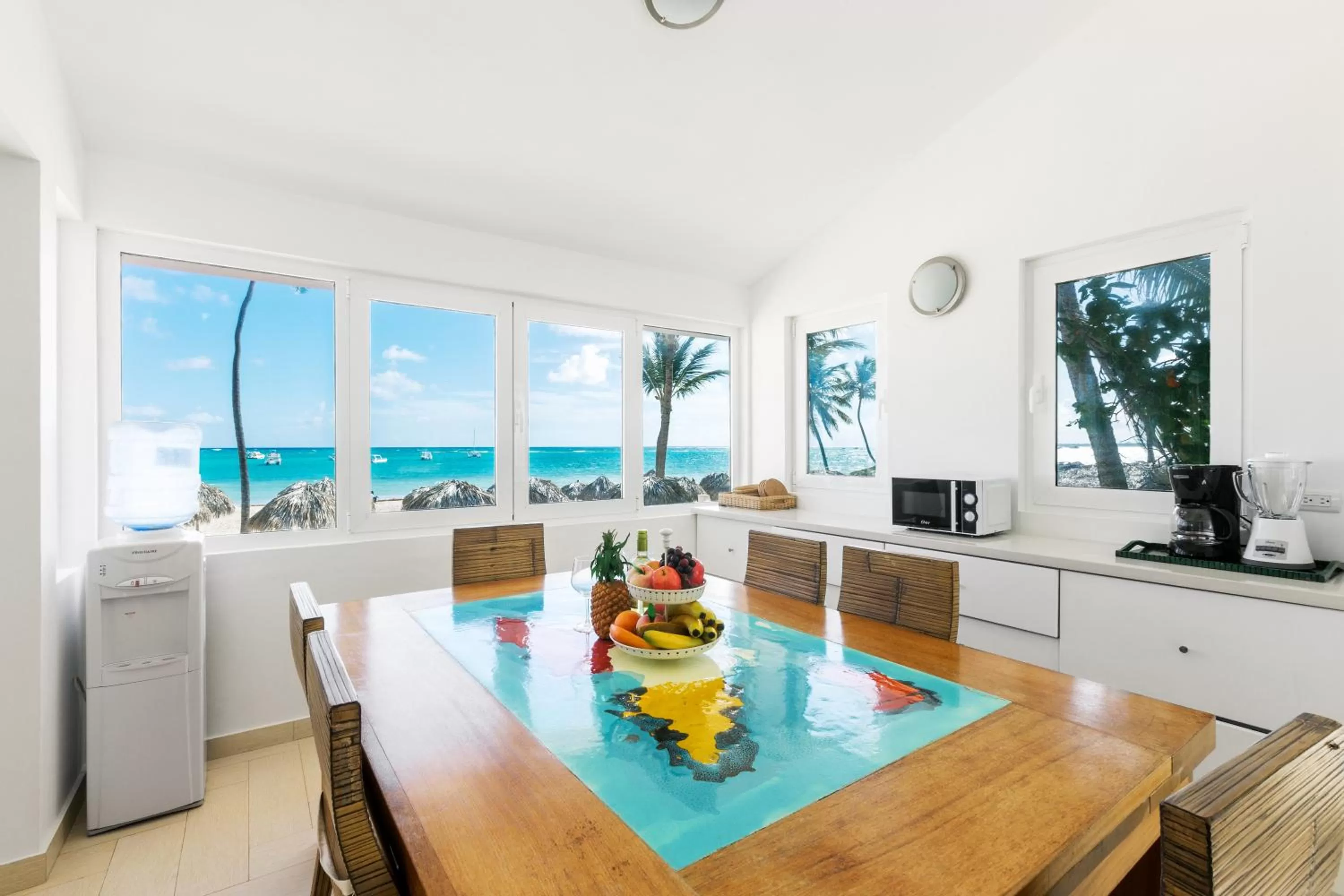 Sea view, Dining Area in AVENTURA VILLAGE LOS CORALES BEACH and SPA