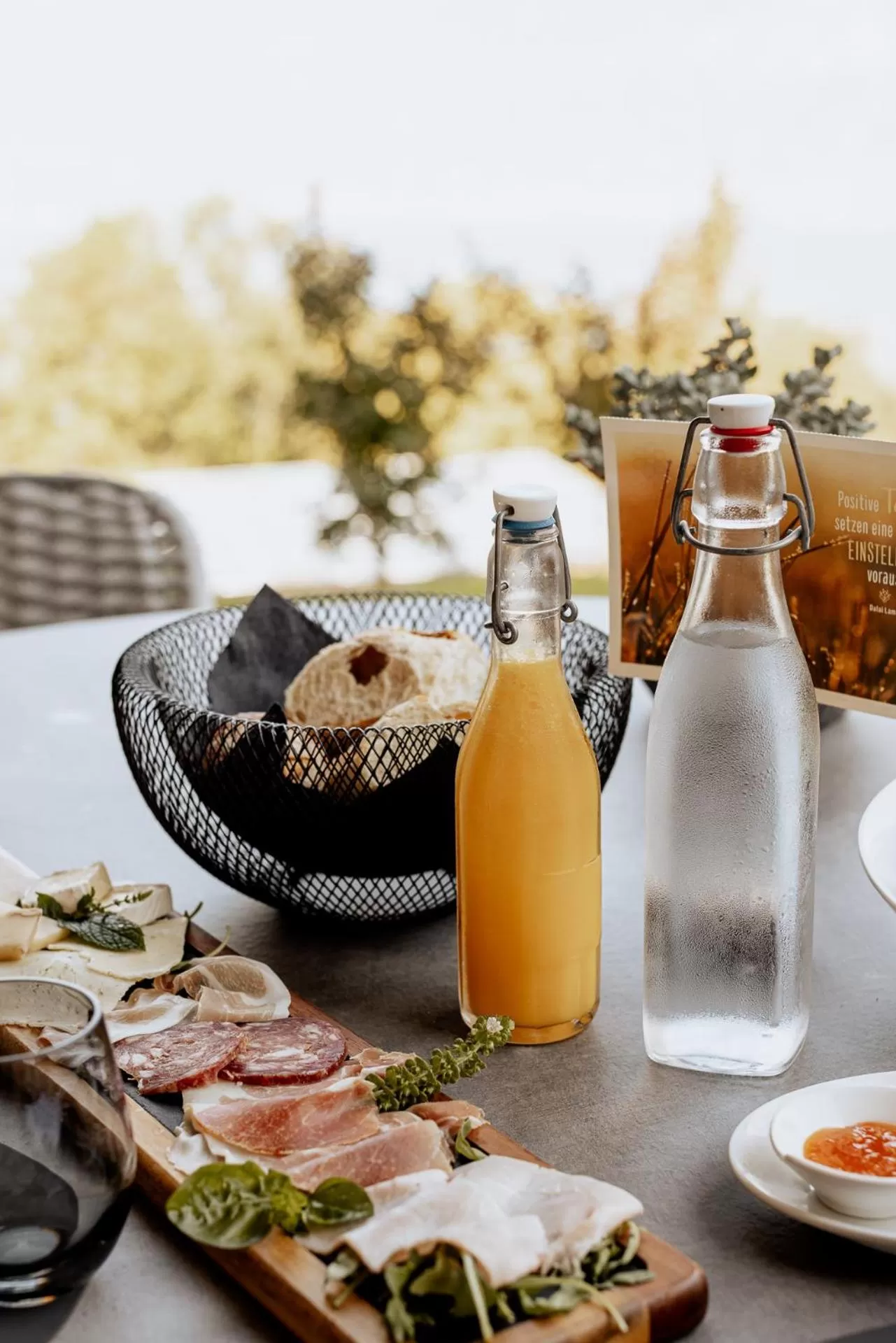 Breakfast in FAVAI HILLS your secret hideaway