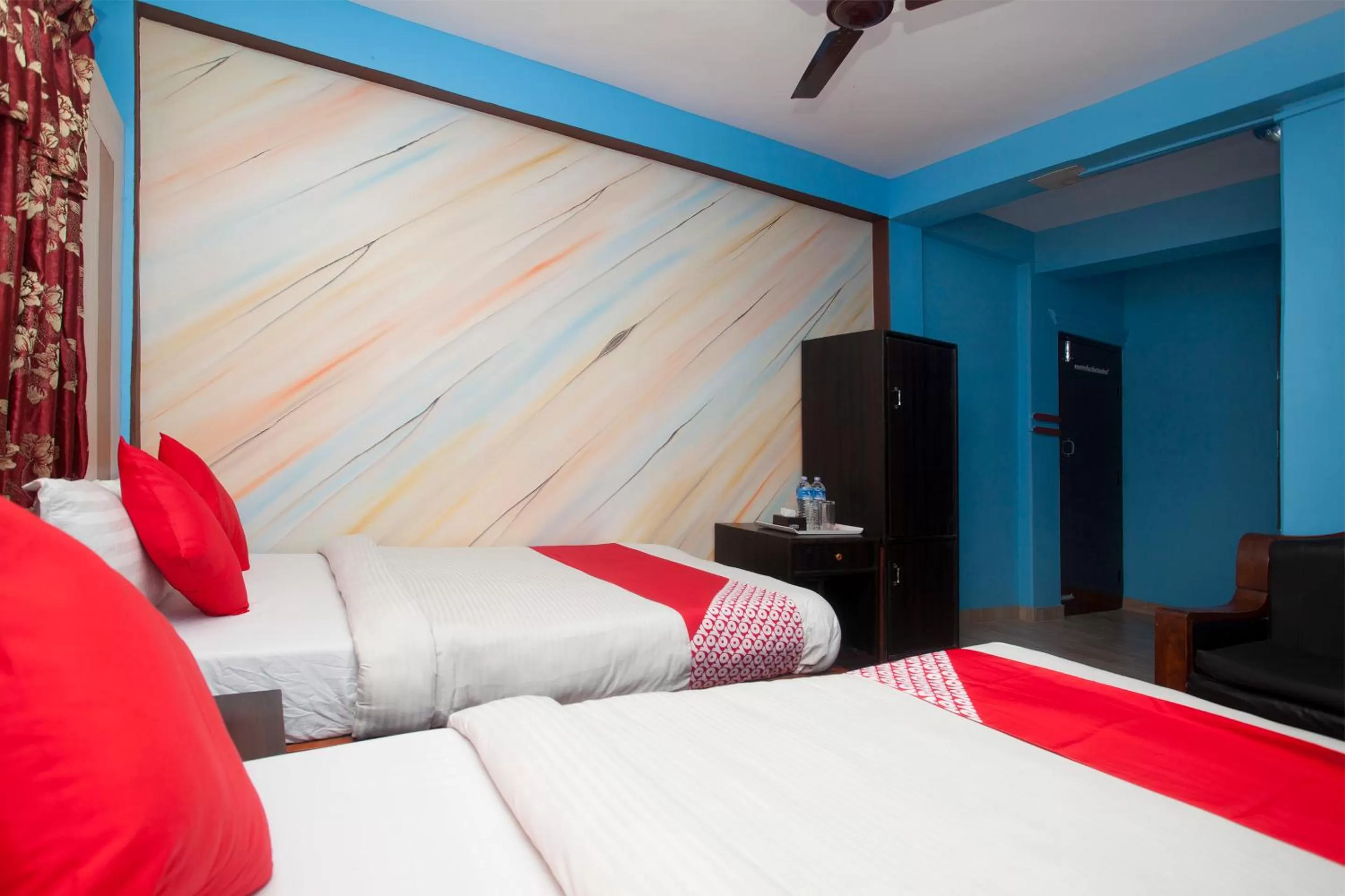 Bed in Hotel Middle Point Pvt Ltd