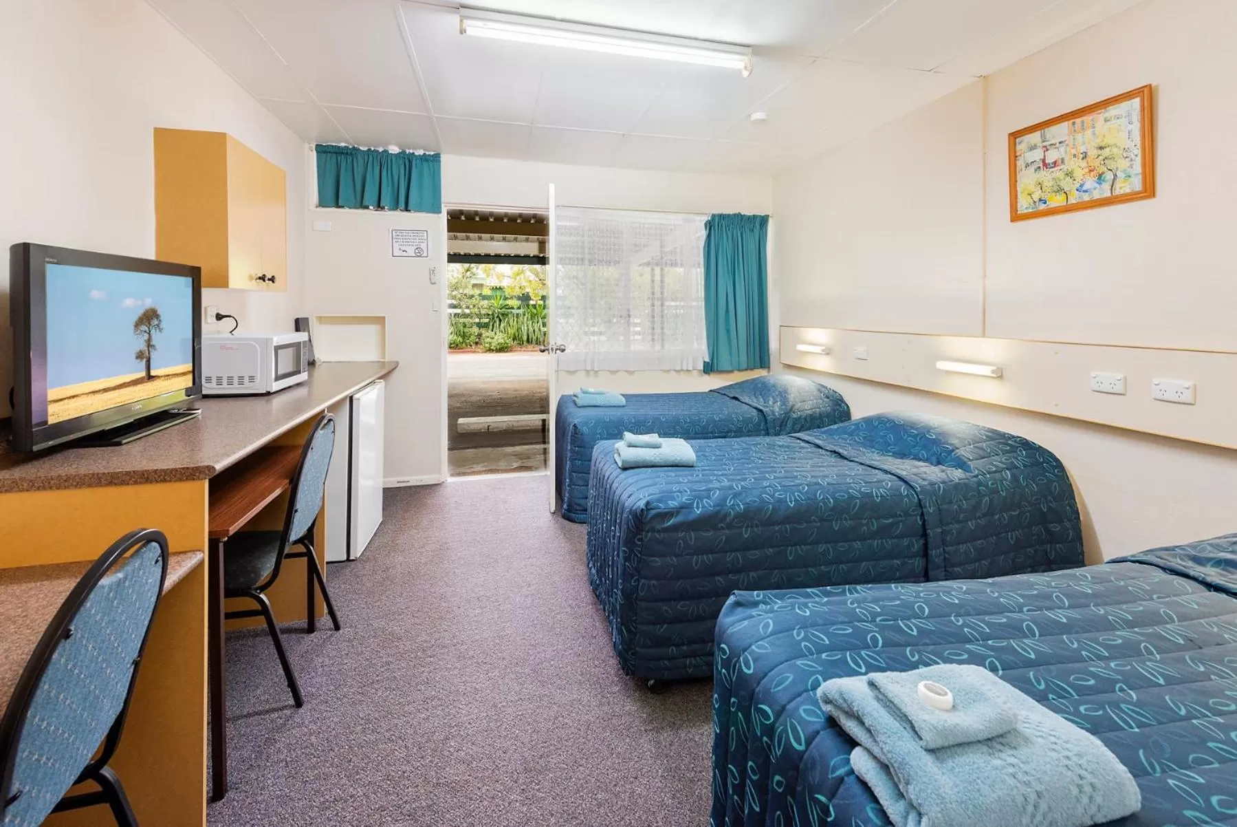 Photo of the whole room in Roma Motel