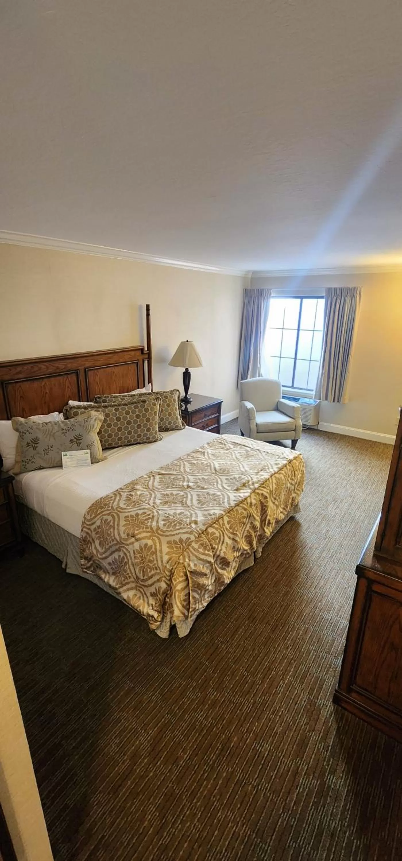 View (from property/room), Bed in Chelsea Inn