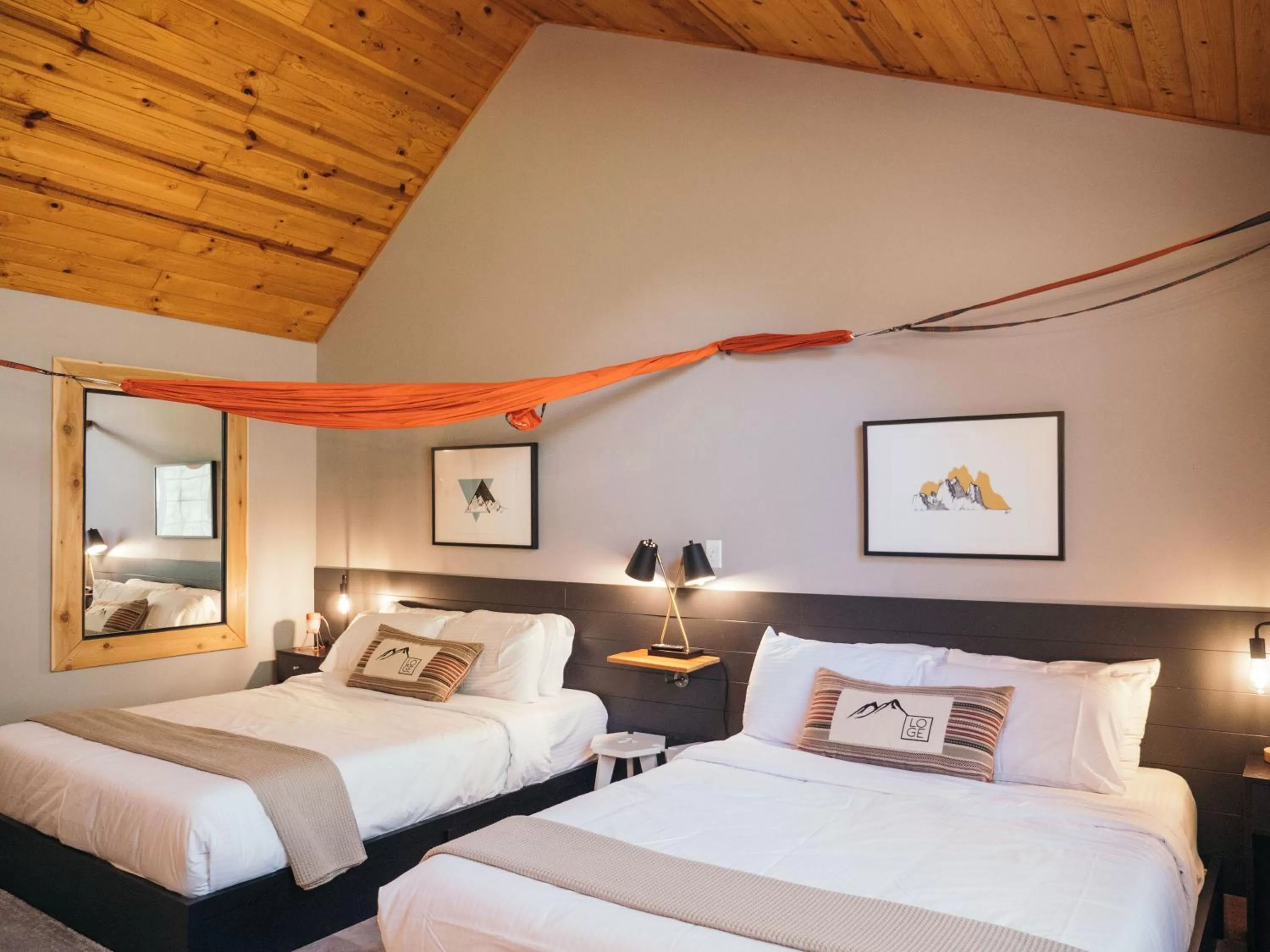 Bed in Summit View Inn