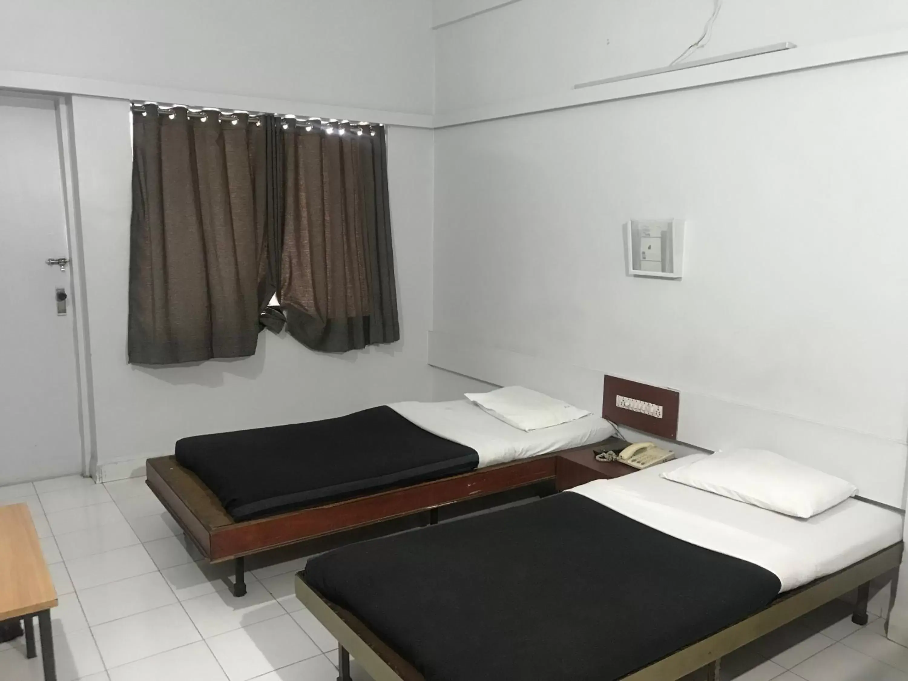 Standard Non AC Room(Indian Nationals Only) - single occupancy in Maurya Residency Standard Non AC Room(Indian Nationals Only) - single occupancy in Maurya Residency