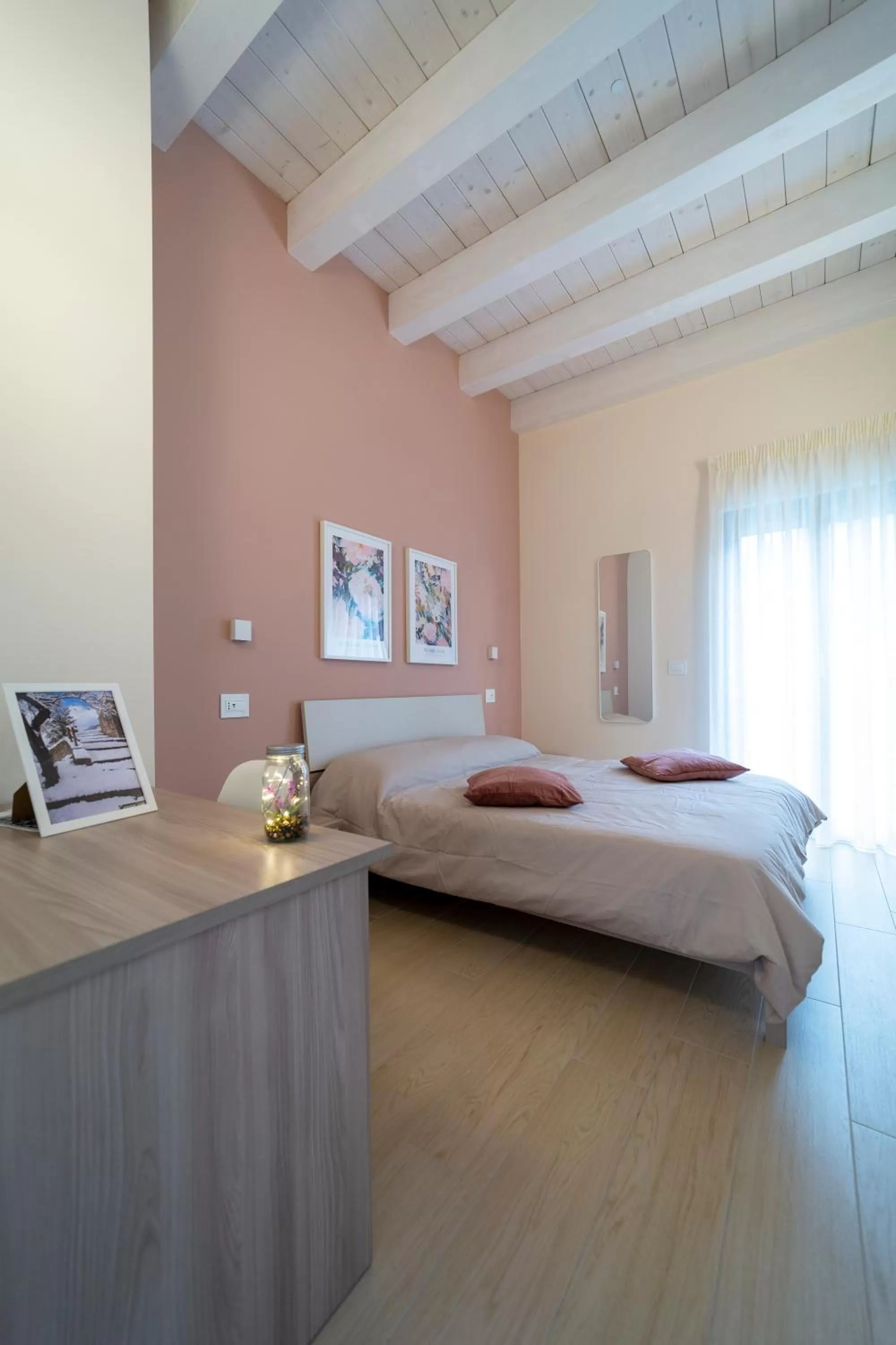 Bedroom, Bed in The Garden