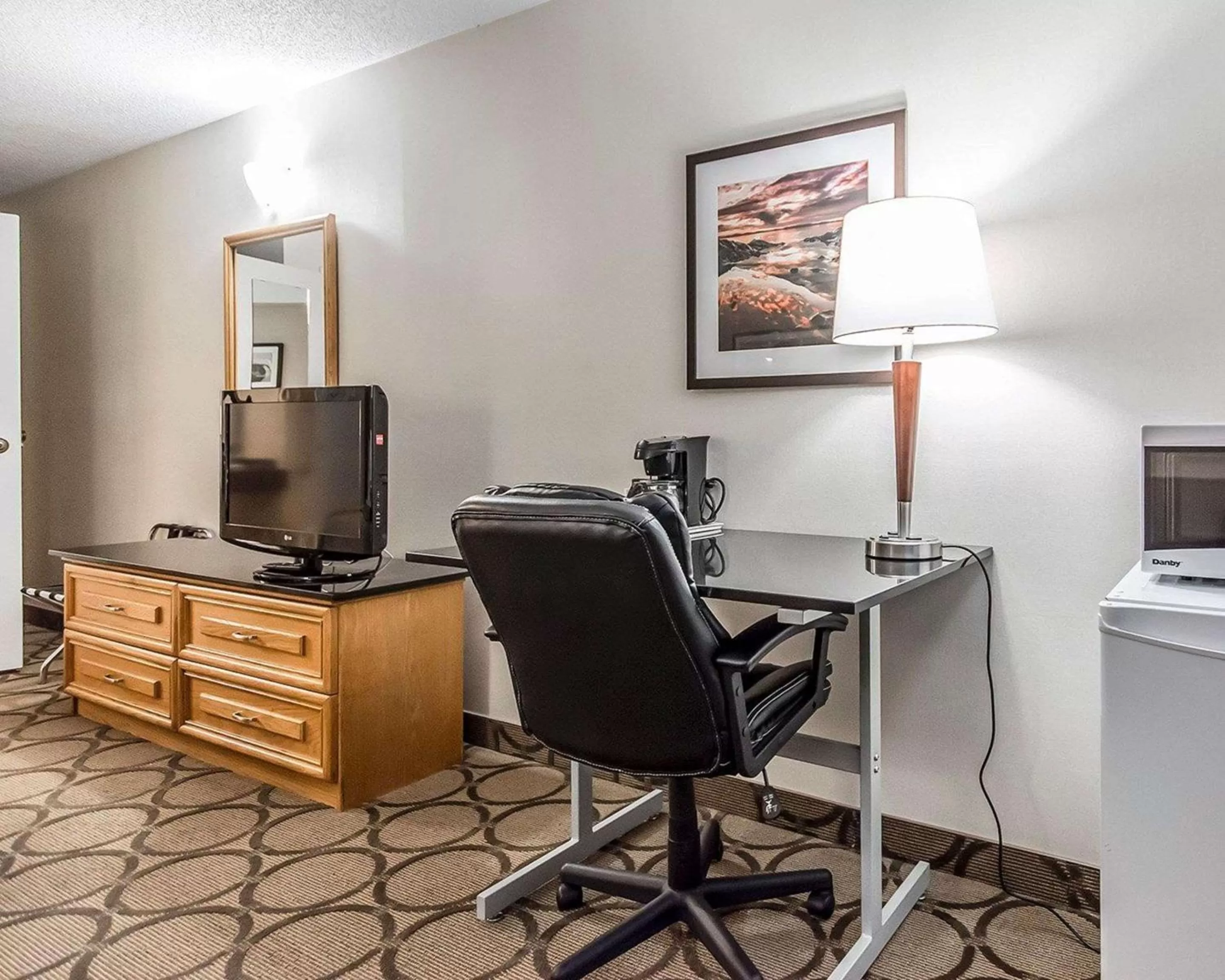 Photo of the whole room in Comfort Inn Riviere-du-Loup