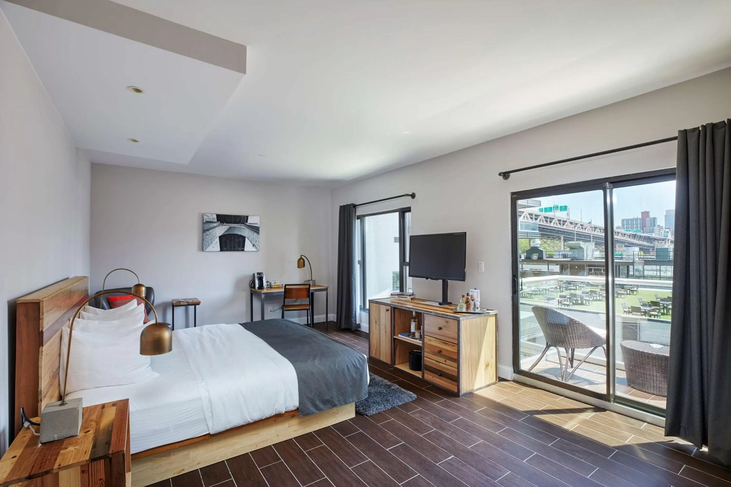 Photo of the whole room, Bed in Ravel Hotel Trademark Collection by Wyndham