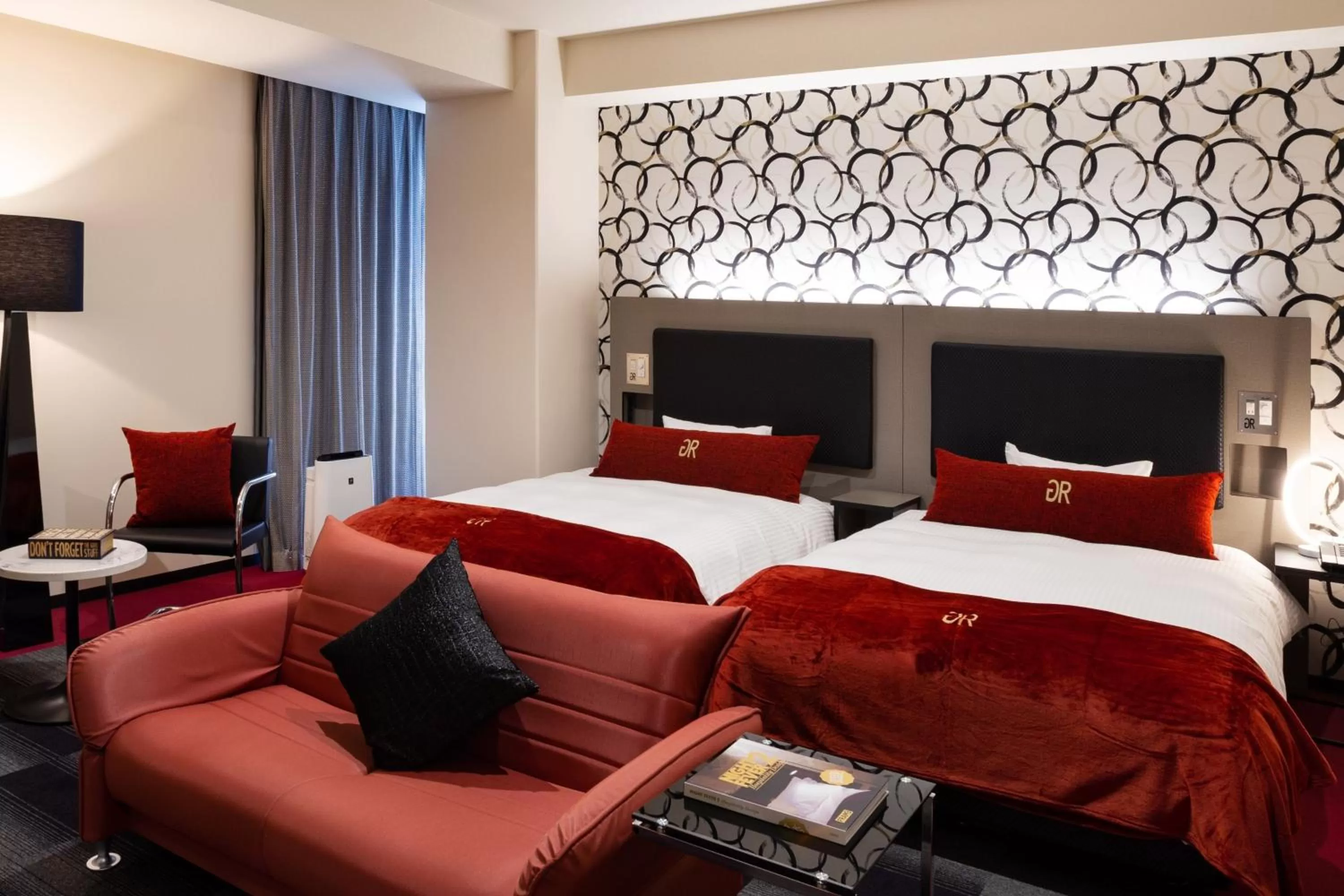 Bed in Green Rich Hotel Kurume Natural Hot Spring Arimamutsumonnoyu