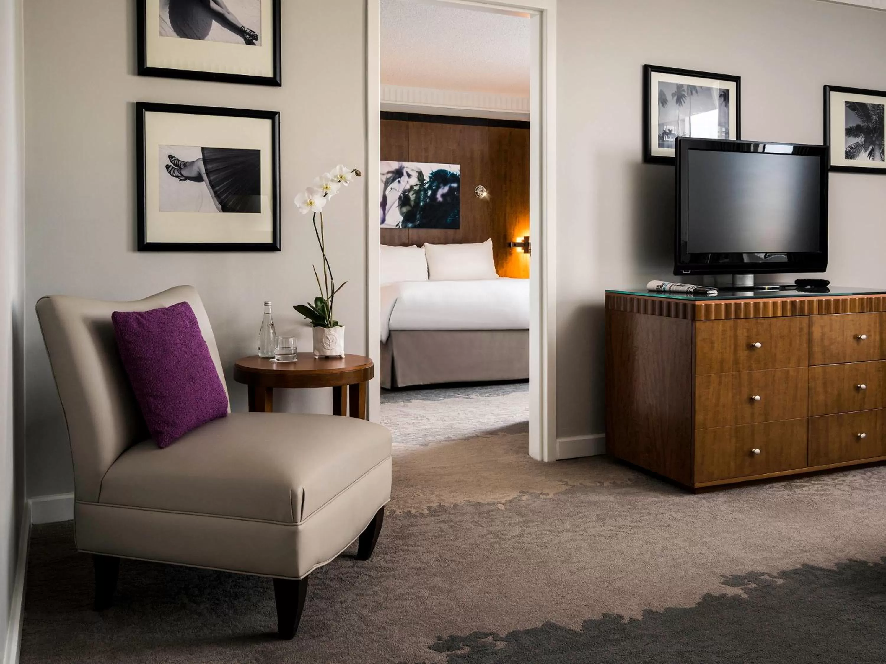 Bed in Pullman Miami Airport