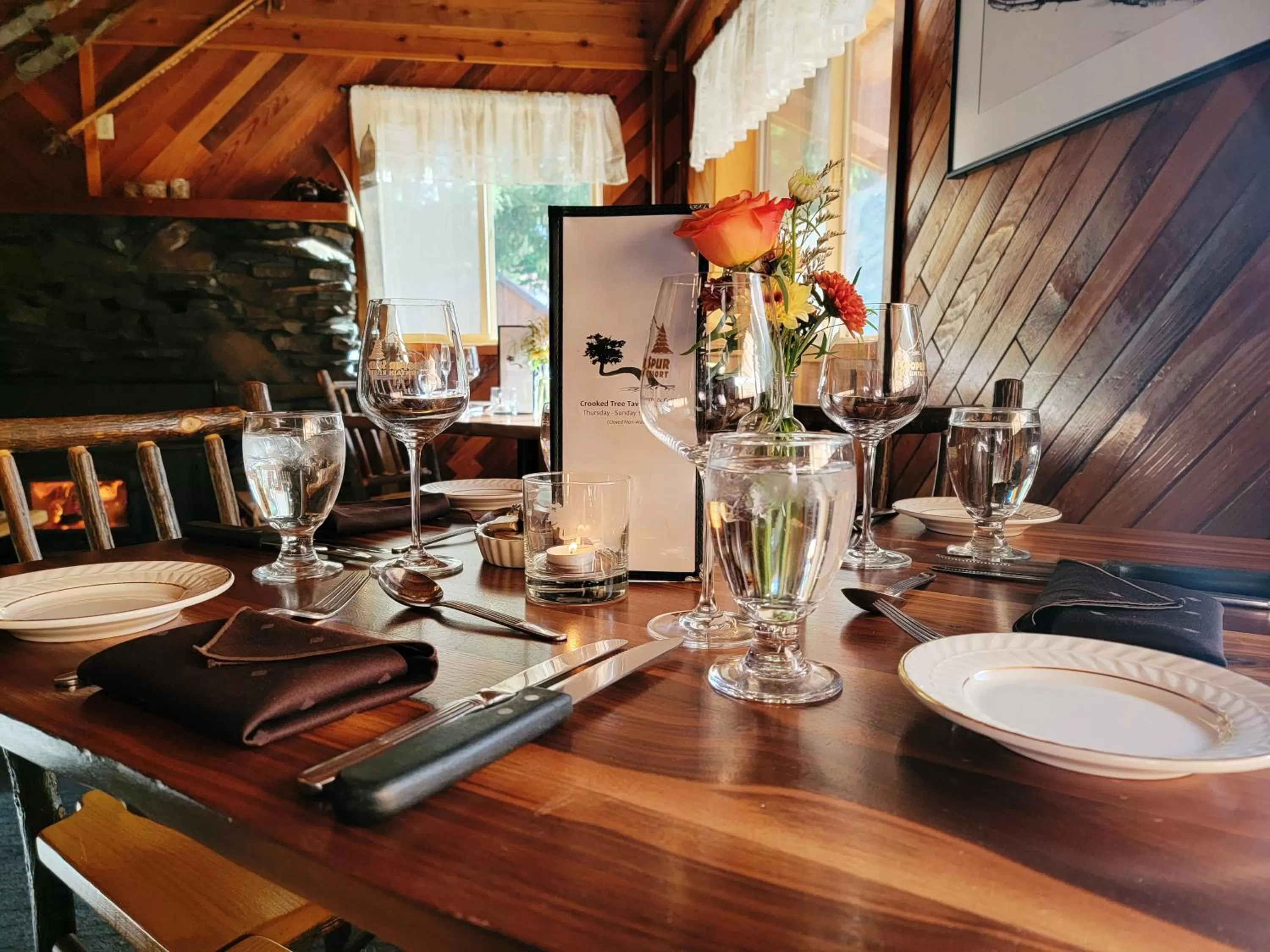 Restaurant/places to eat in Cooper Spur Mountain Resort
