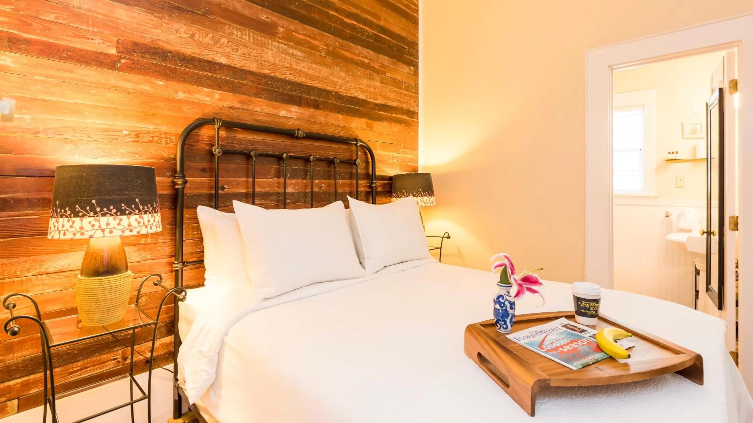 Bed in L'Habitation Guesthouse- Adult Exclusive