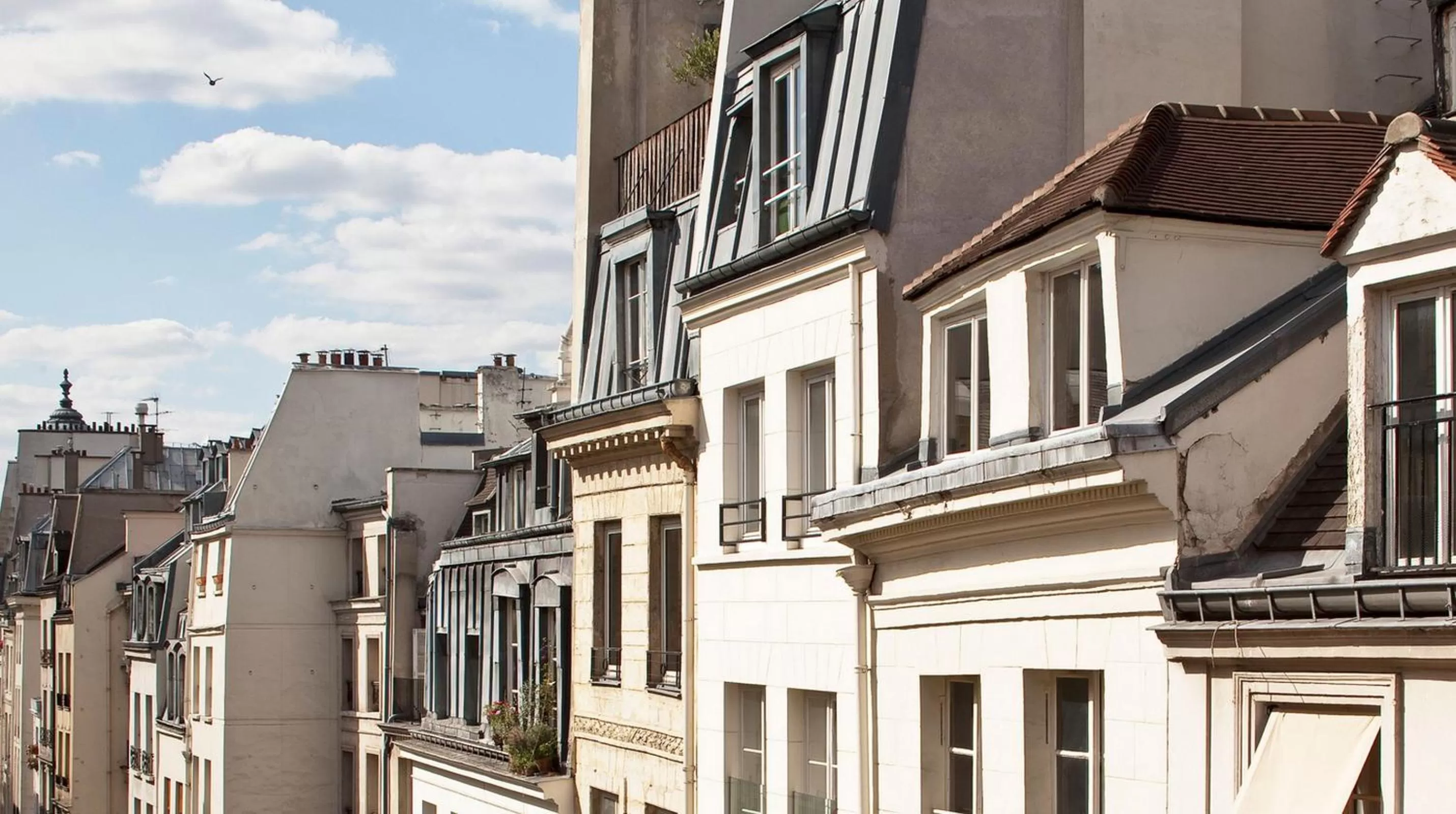 View (from property/room) in Hôtel 85 Saint Honore