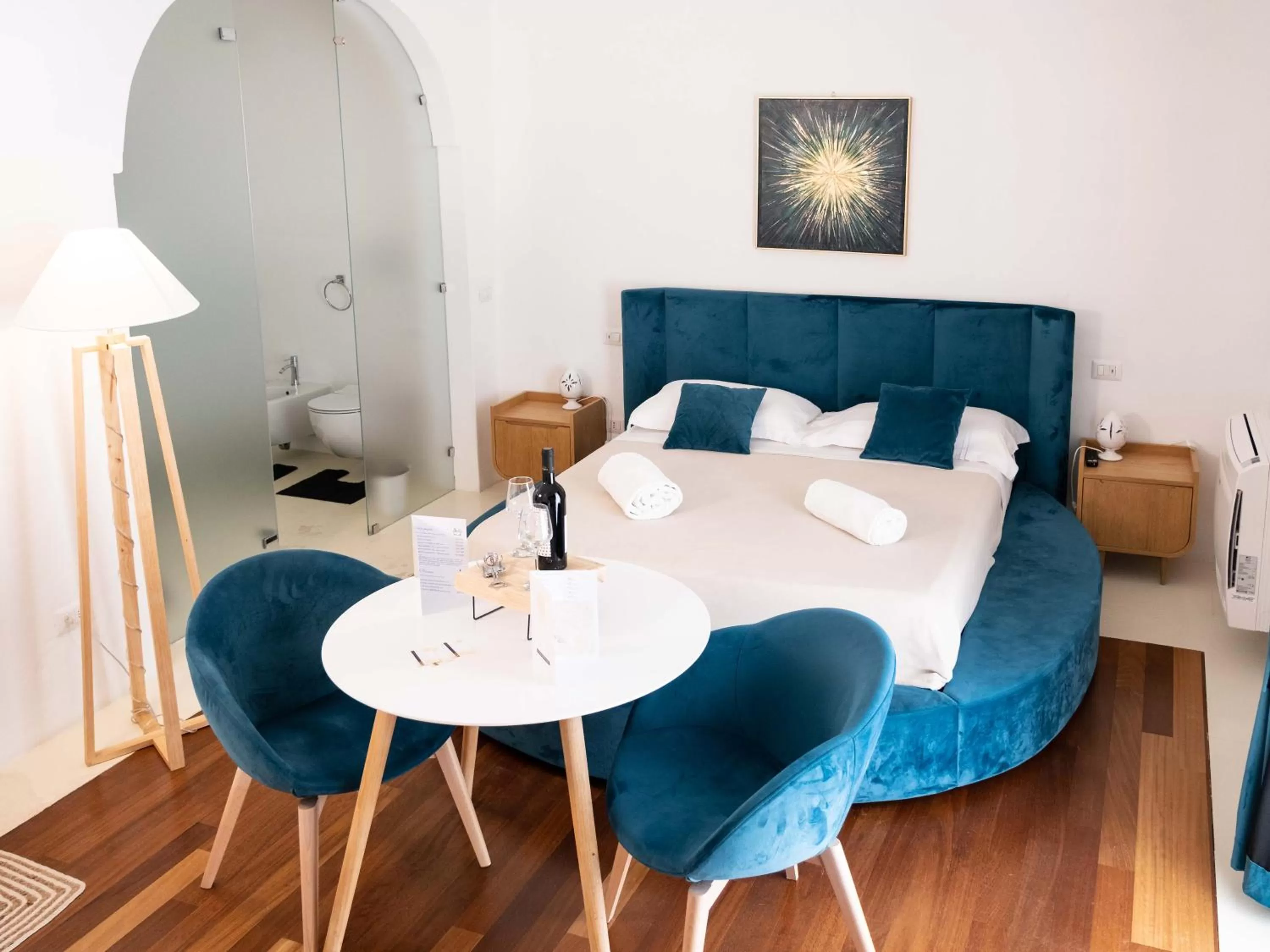 Bed in Dama Bianca Boutique Hotel Ostuni