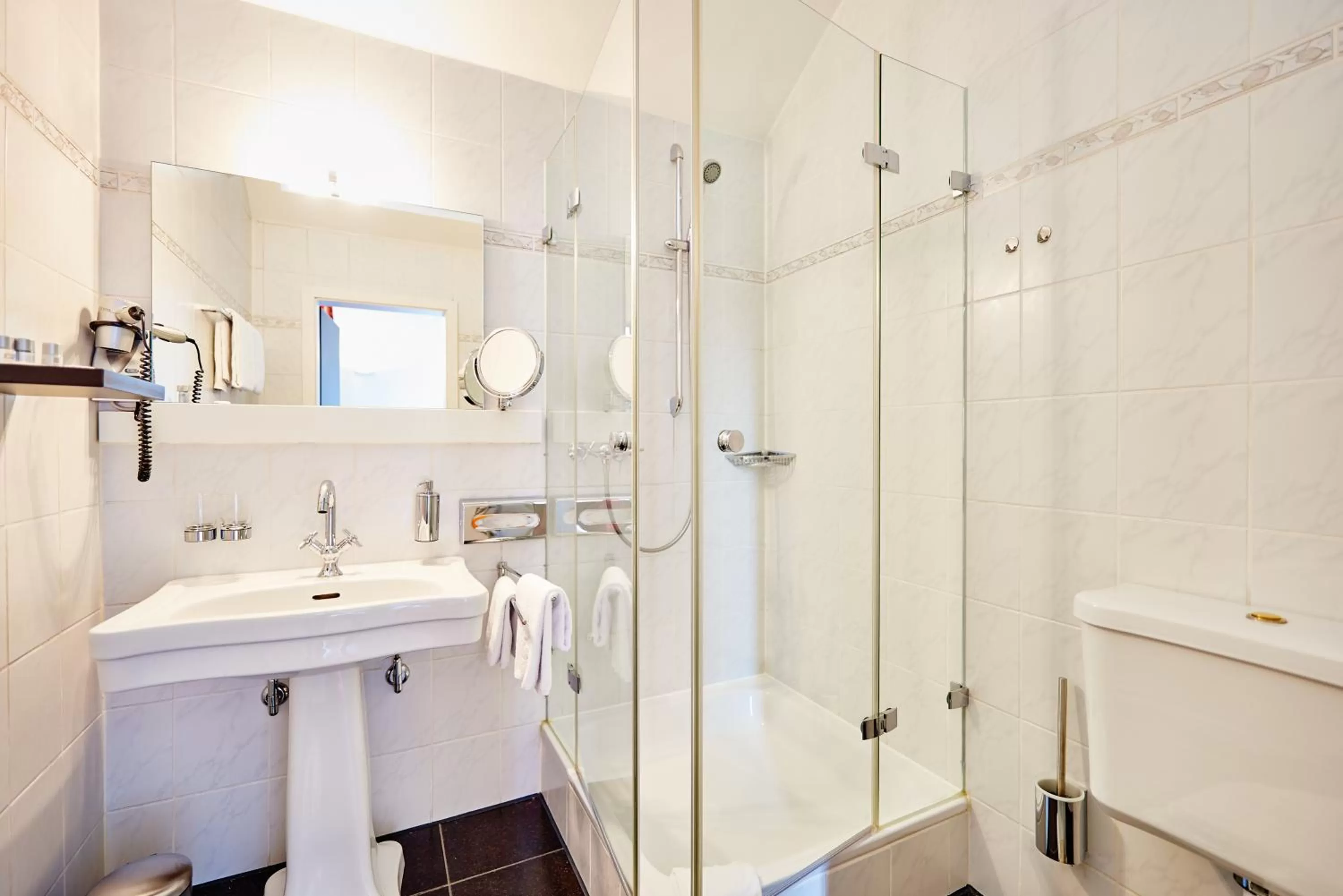 Photo of the whole room in Villa Boutique Hotel